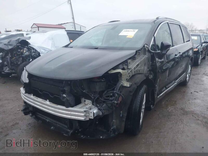 2018 Chrysler PACIFICA (VIN 2C4RC1EGXJR310853) — фото 6 из 19