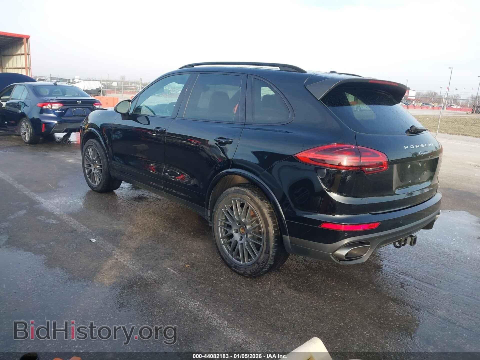 2018 PORSCHE CAYENNE - VIN: WP1AA2A25JKA05325 - Фото 3