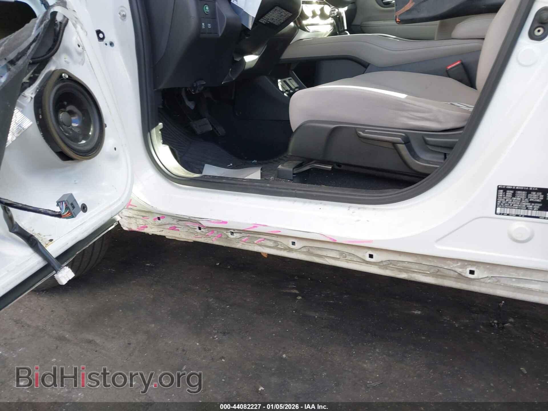 2017 HONDA HR-V - VIN: 3CZRU5H39HM717068 - Фото 19