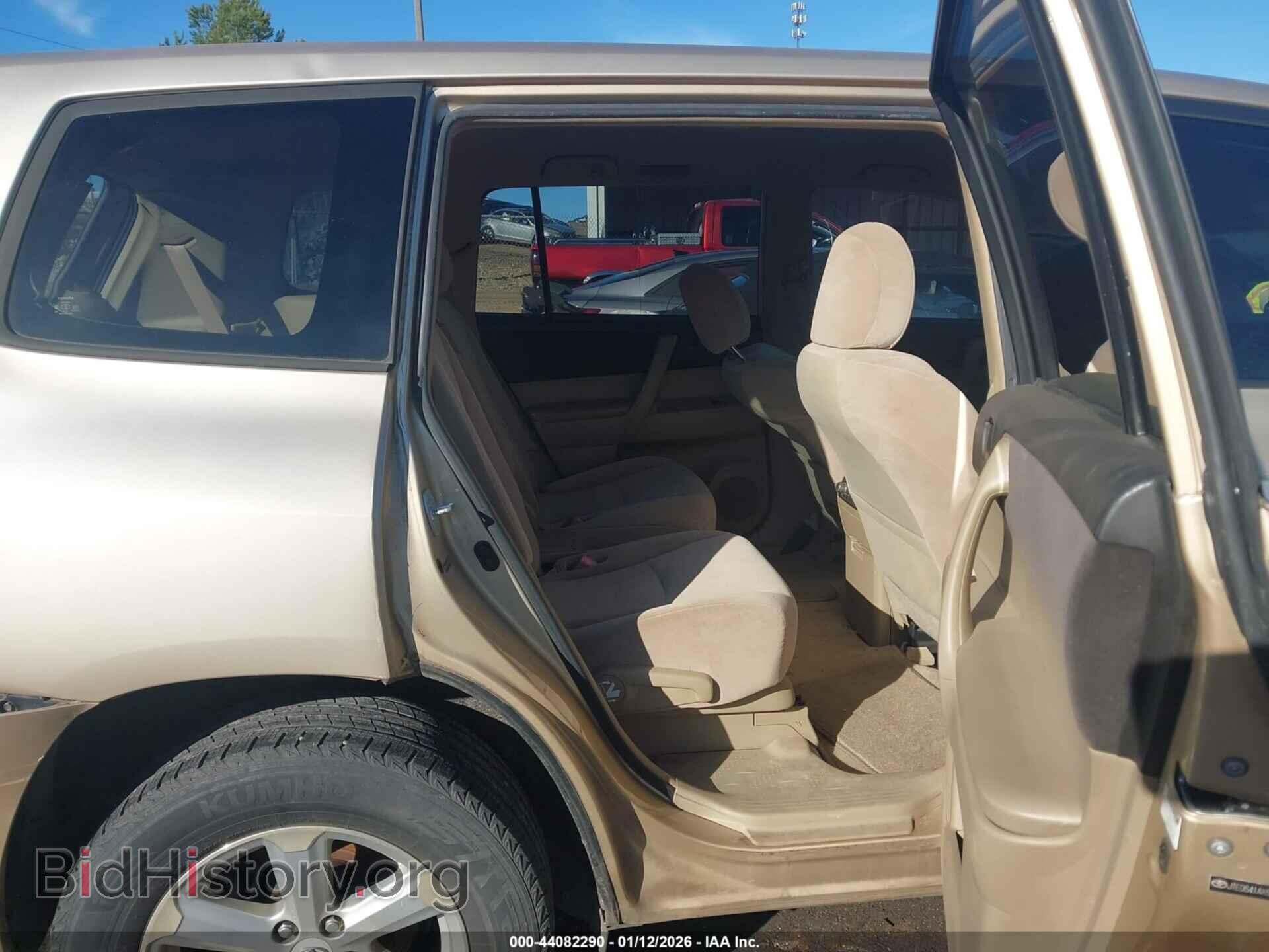 2008 TOYOTA HIGHLANDER - VIN: JTEDS41AX82055657 - Фото 8