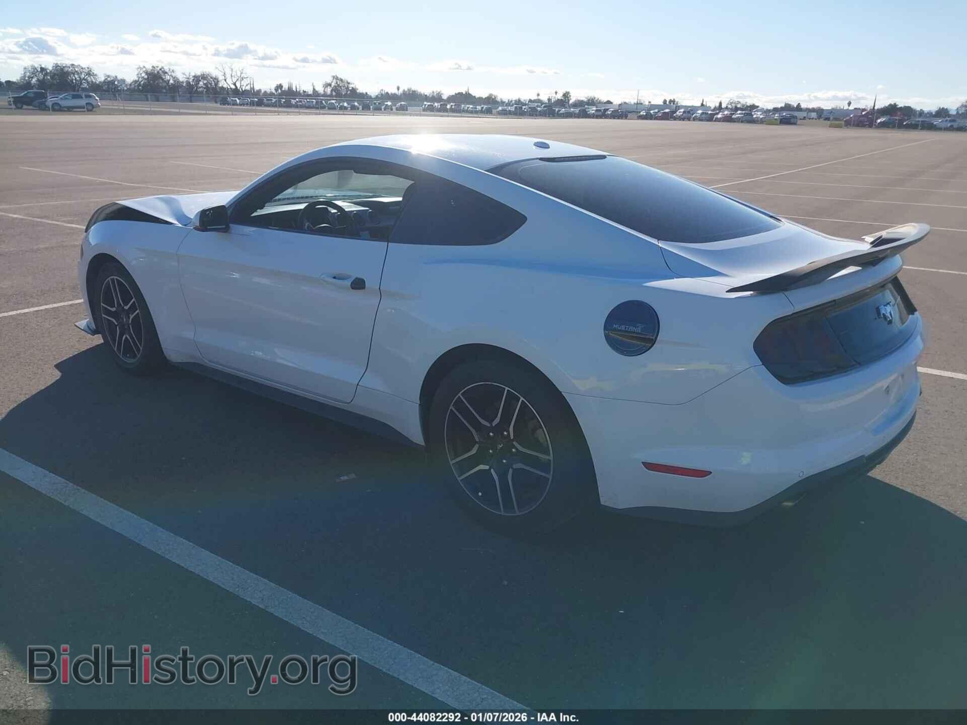 2018 FORD MUSTANG - VIN: 1FA6P8TH0J5109235 - Фото 3