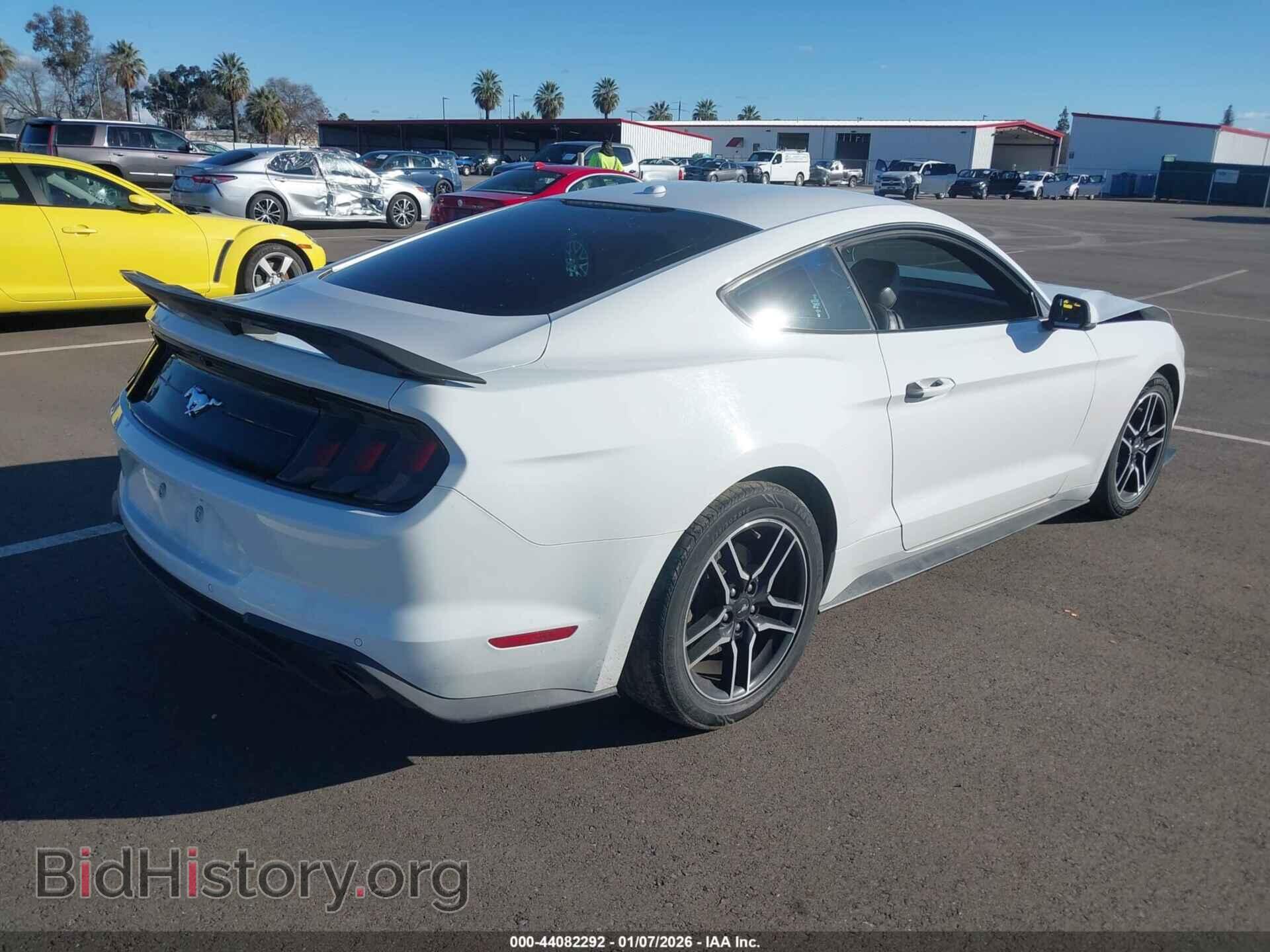 2018 FORD MUSTANG - VIN: 1FA6P8TH0J5109235 - Фото 4