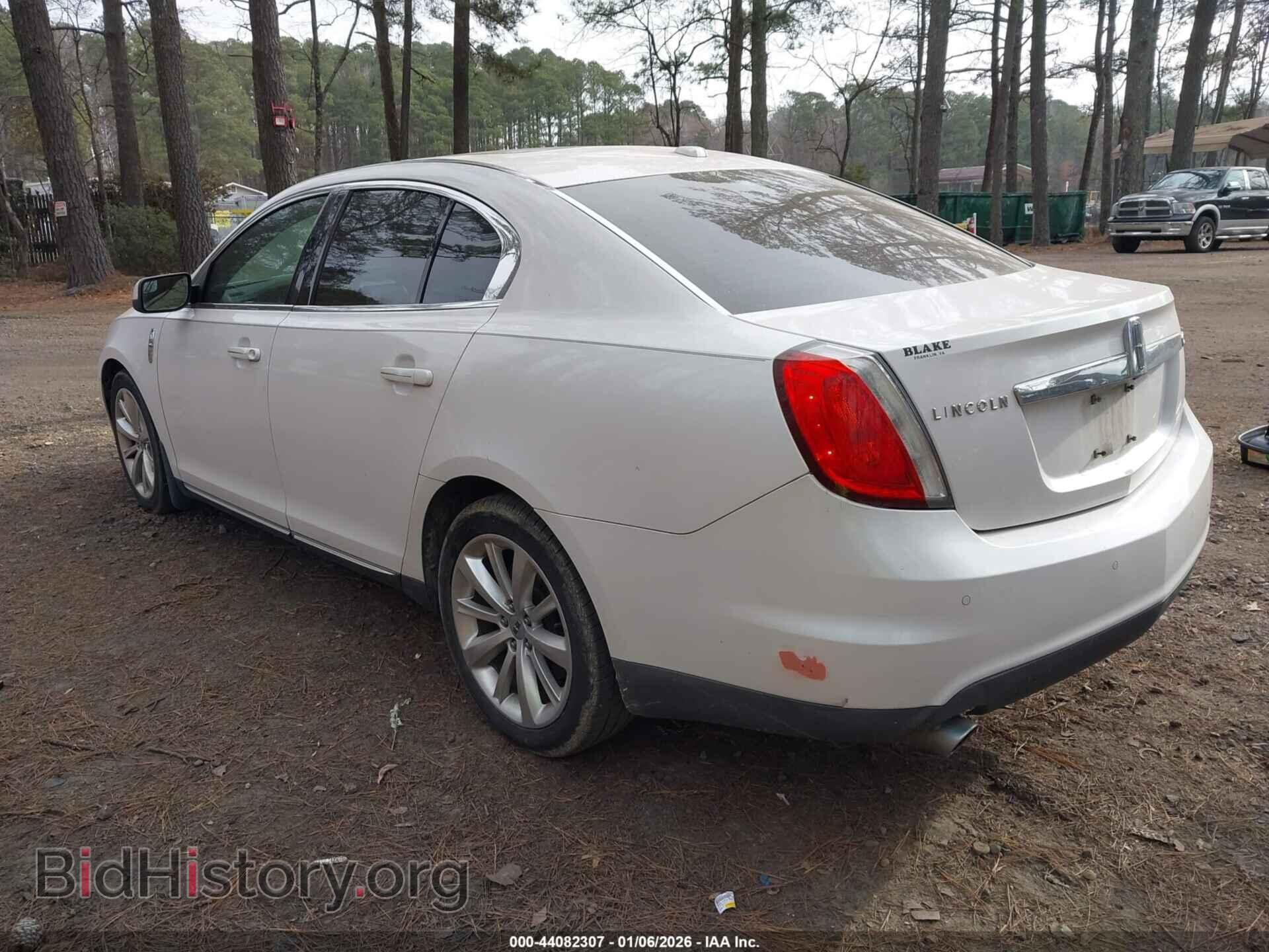 2011 LINCOLN MKS - VIN: 1LNHL9DR0BG603351 - Фото 3