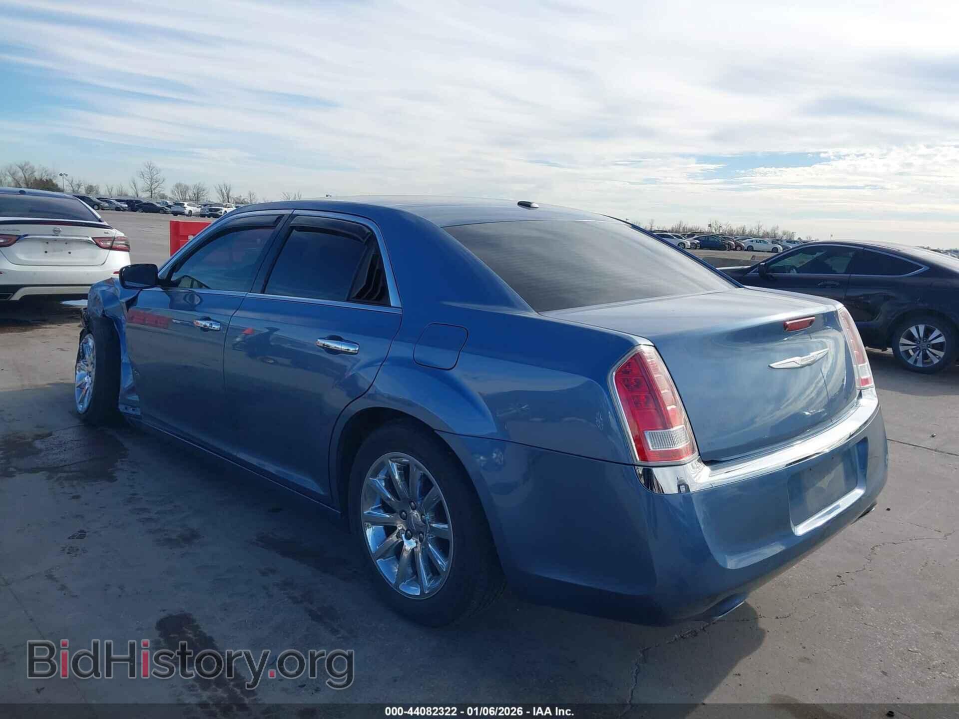 2011 CHRYSLER 300 - VIN: 2C3CA5CG9BH581131 - Фото 3