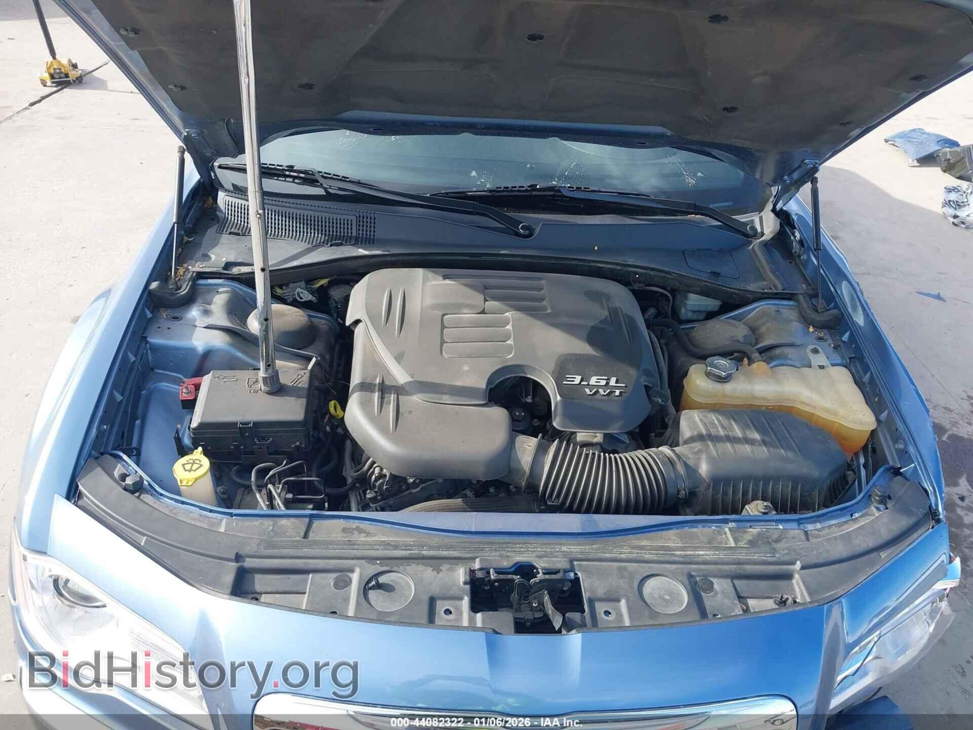 2011 CHRYSLER 300 - VIN: 2C3CA5CG9BH581131 - Фото 10