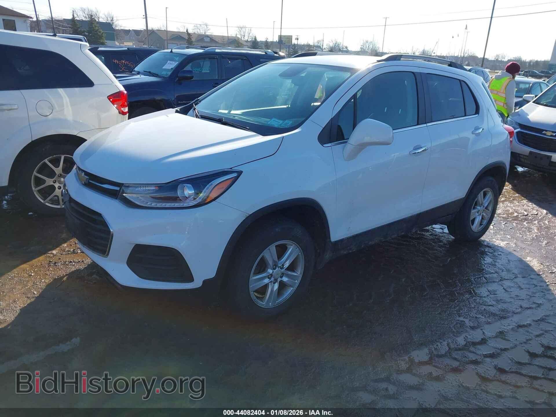 2019 CHEVROLET TRAX - VIN: KL7CJPSB4KB923300 - Фото 2