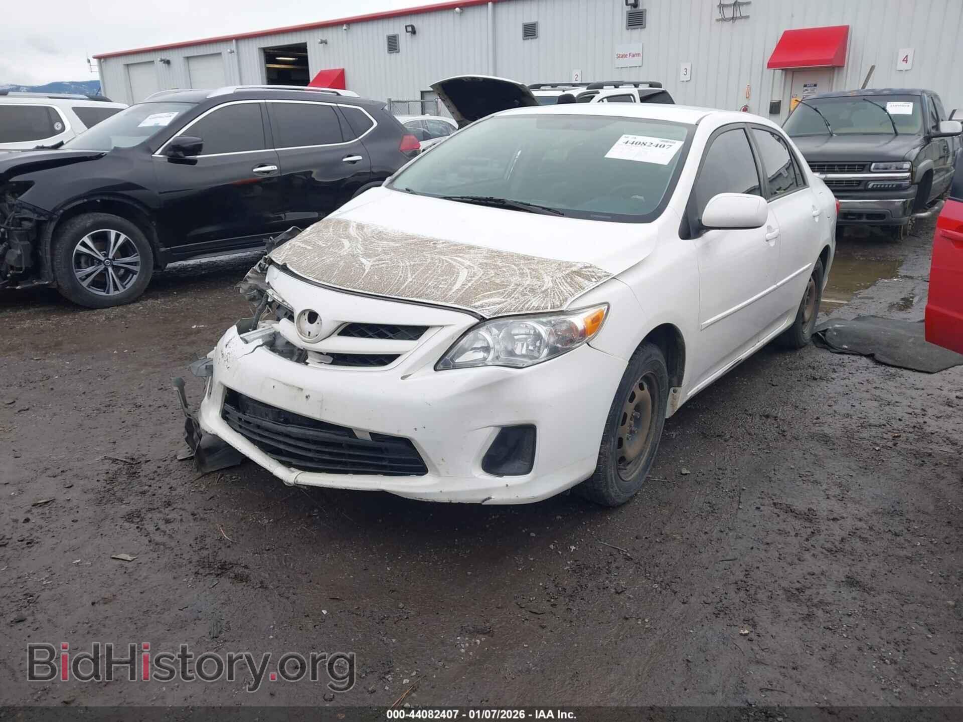 2011 TOYOTA COROLLA - VIN: 2T1BU4EE4BC654629 - Фото 2