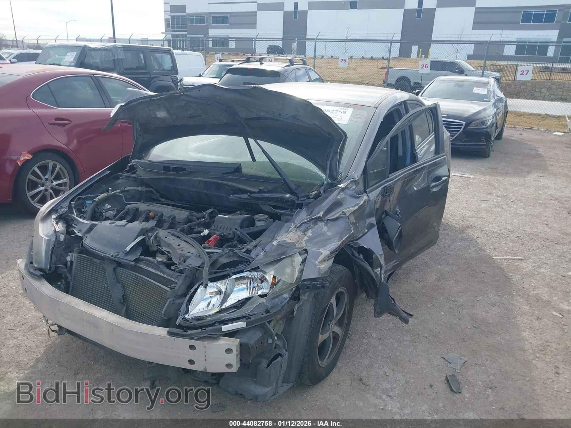 2015 HONDA CIVIC - VIN: 2HGFB2F79FH563140 - Фото 2