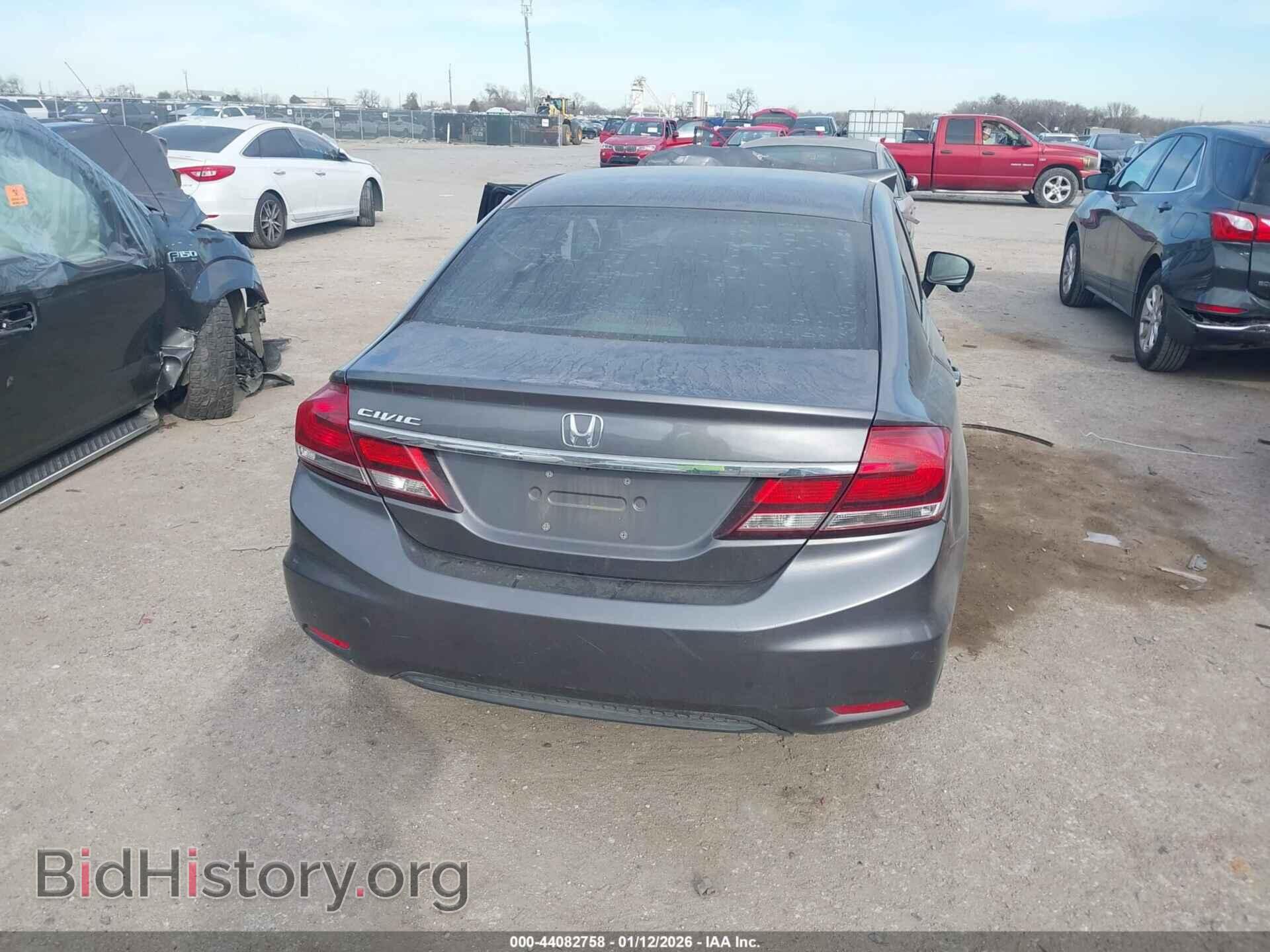 2015 HONDA CIVIC - VIN: 2HGFB2F79FH563140 - Фото 16