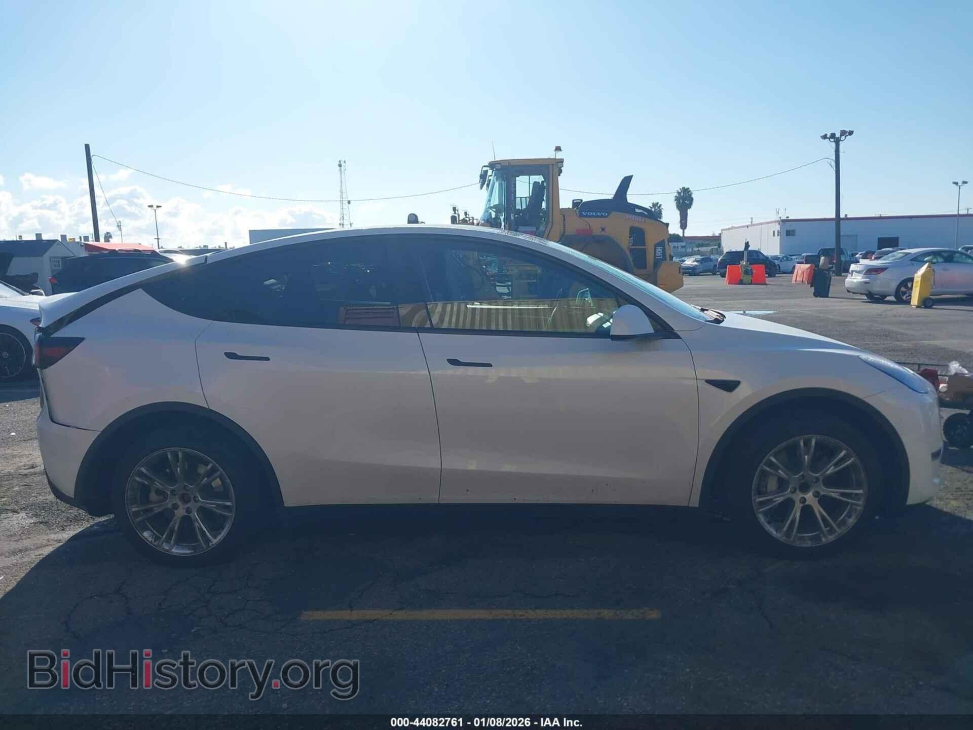 2024 TESLA MODEL Y - VIN: 7SAYGDED0RF003127 - Фото 13