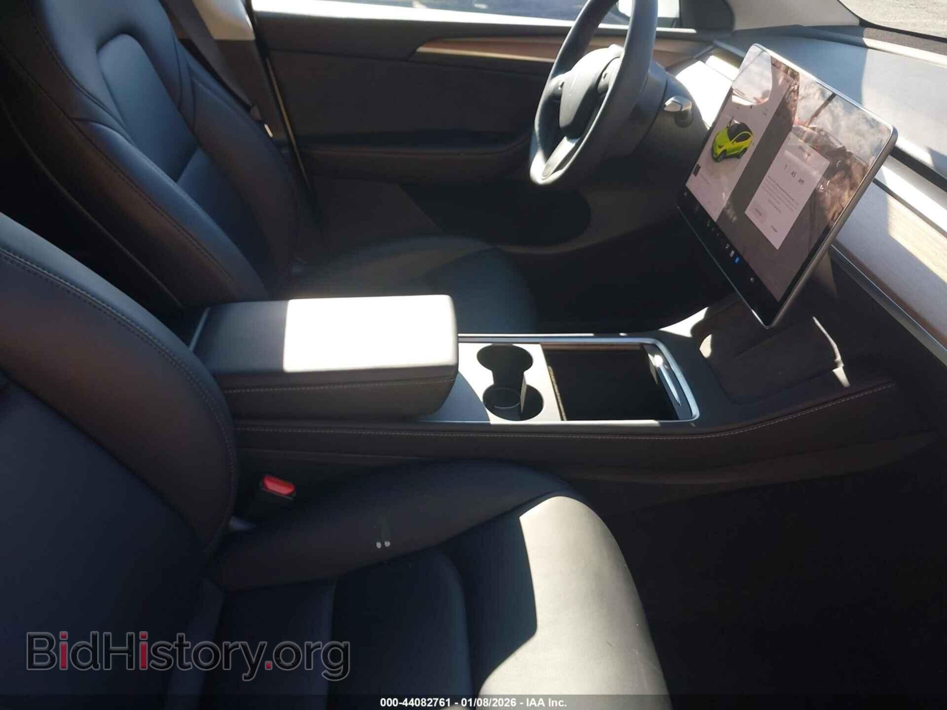 2024 TESLA MODEL Y - VIN: 7SAYGDED0RF003127 - Фото 5