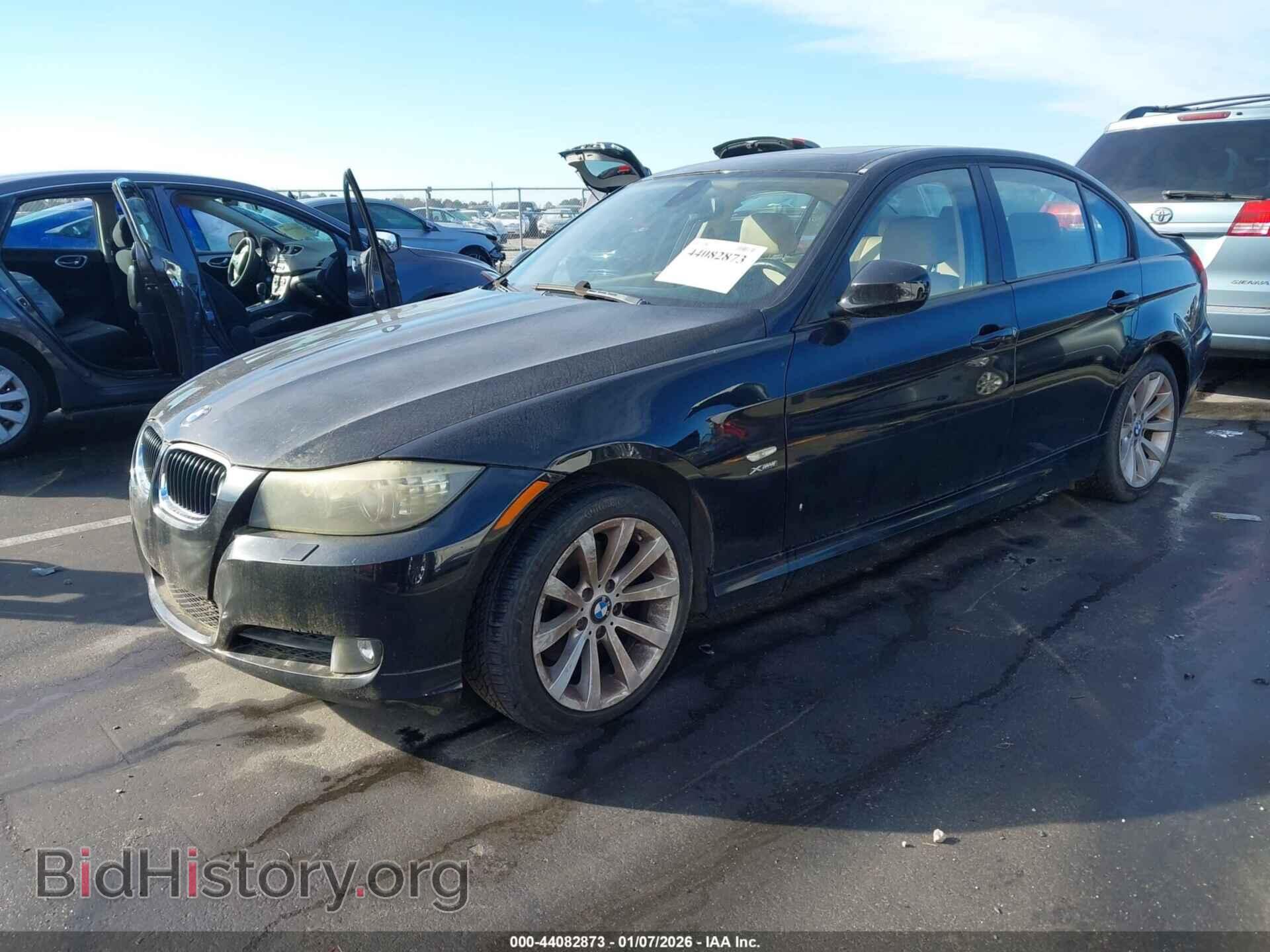 2009 BMW 328I - VIN: WBAPK73579A453576 - Фото 2