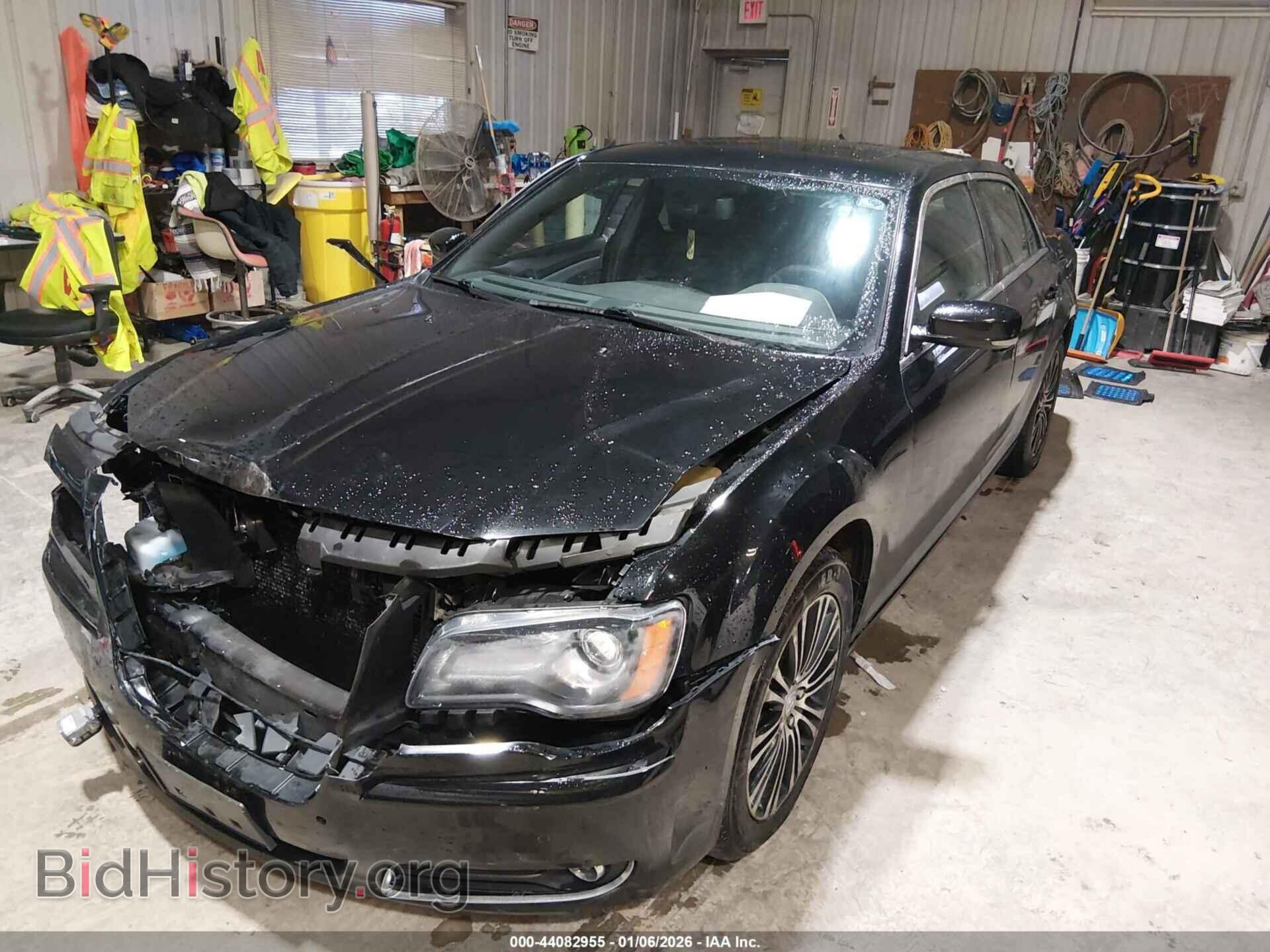 2013 CHRYSLER 300 - VIN: 2C3CCAGG7DH506850 - Photo 2