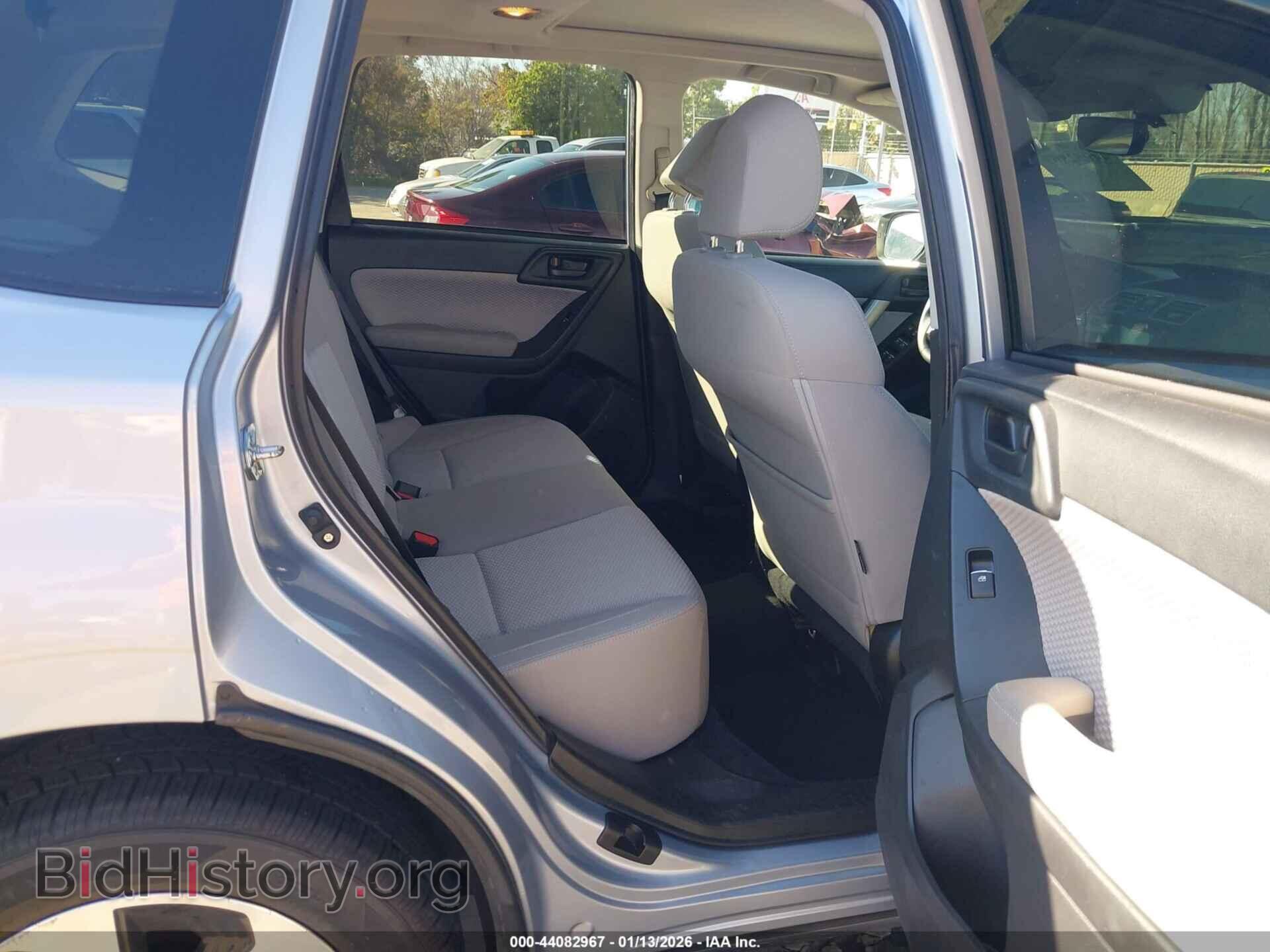 2017 SUBARU FORESTER - VIN: JF2SJAGC0HH431321 - Фото 8