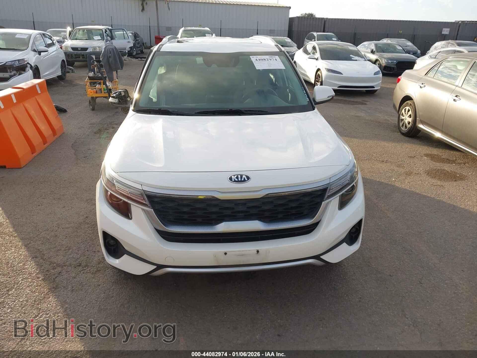 2021 KIA SELTOS - VIN: KNDERCAA2M7191101 - Фото 12