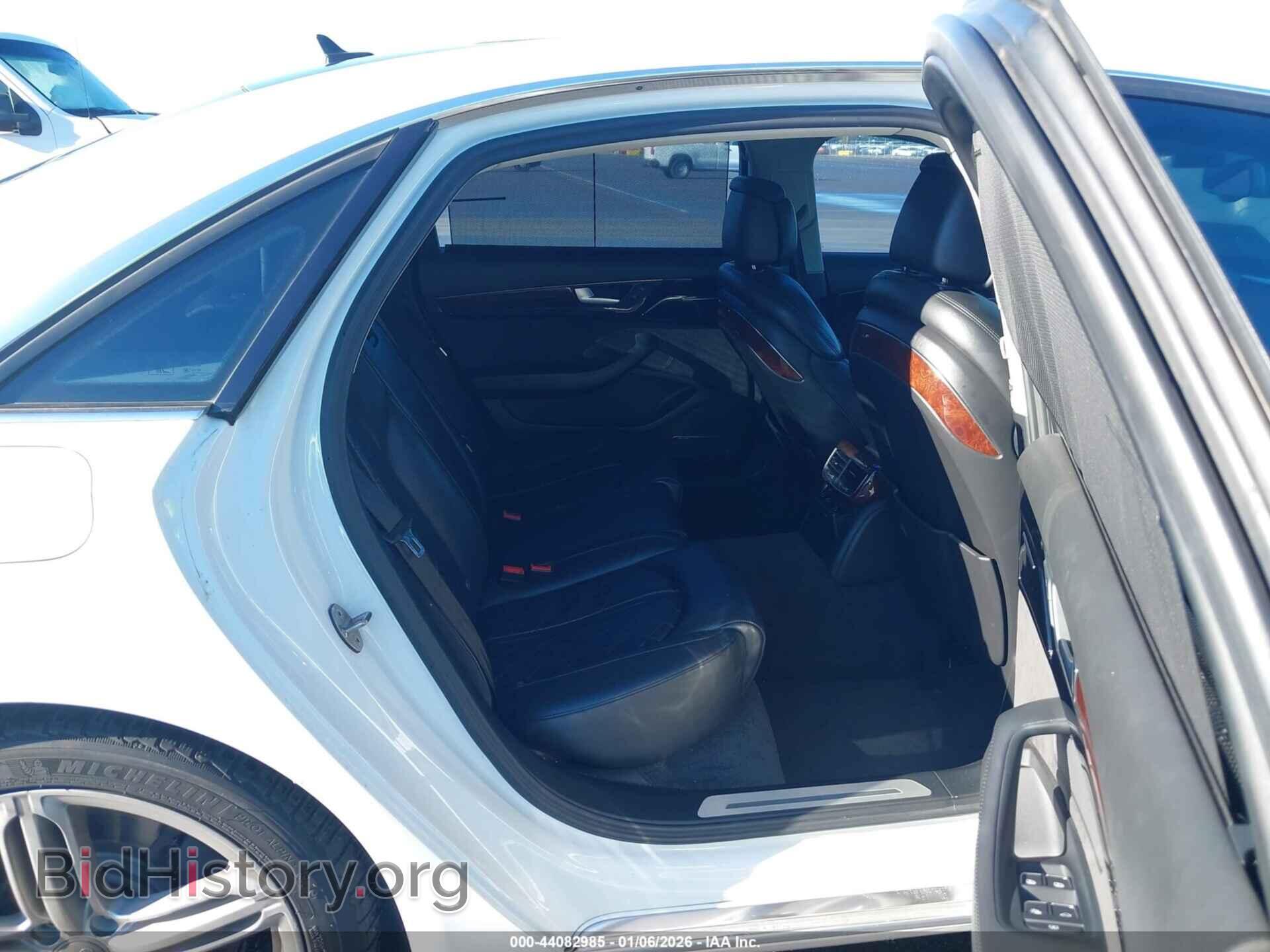 2013 AUDI A8 L - VIN: WAUR2AFD9DN006922 - Фото 8