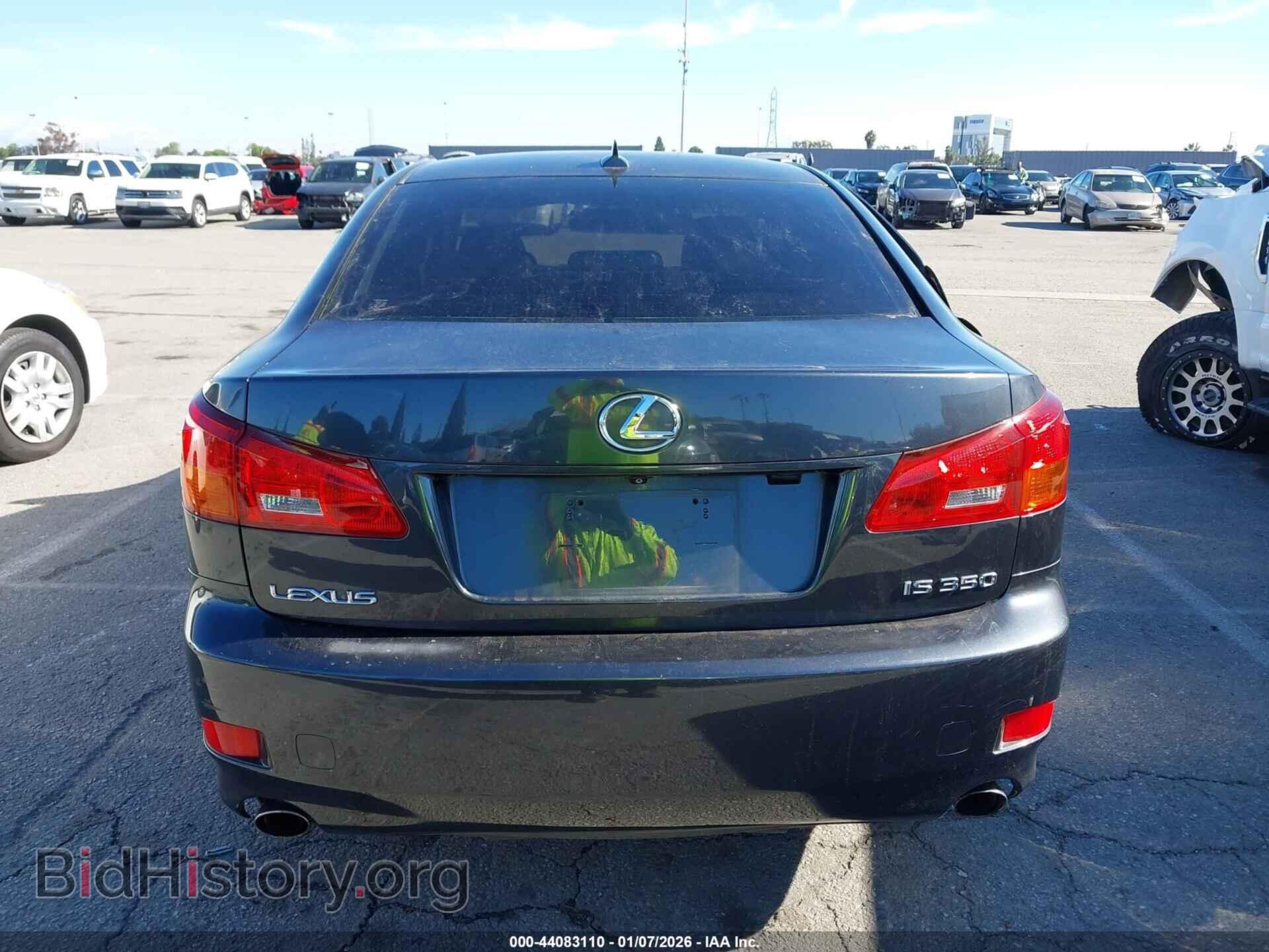 2007 LEXUS IS 350 - VIN: JTHBE262272007222 - Photo 16