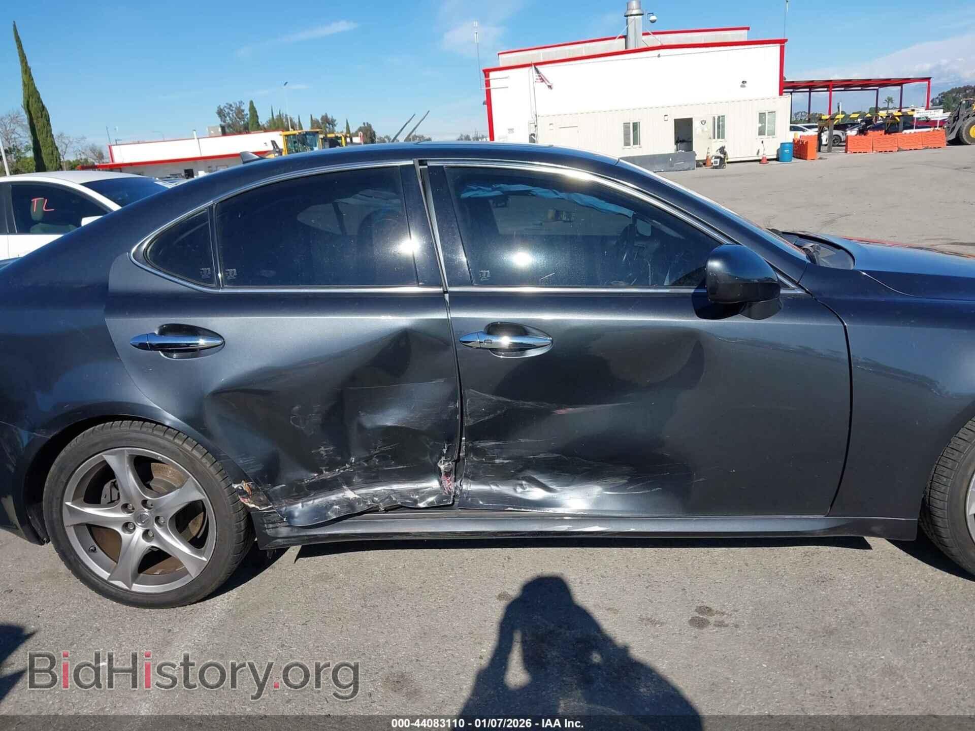 2007 LEXUS IS 350 - VIN: JTHBE262272007222 - Photo 6
