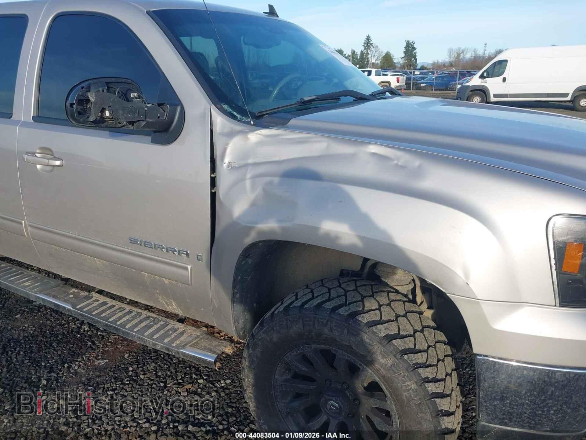 2007 GMC SIERRA 1500 - VIN: 2GTEC13J871620018 - Фото 6
