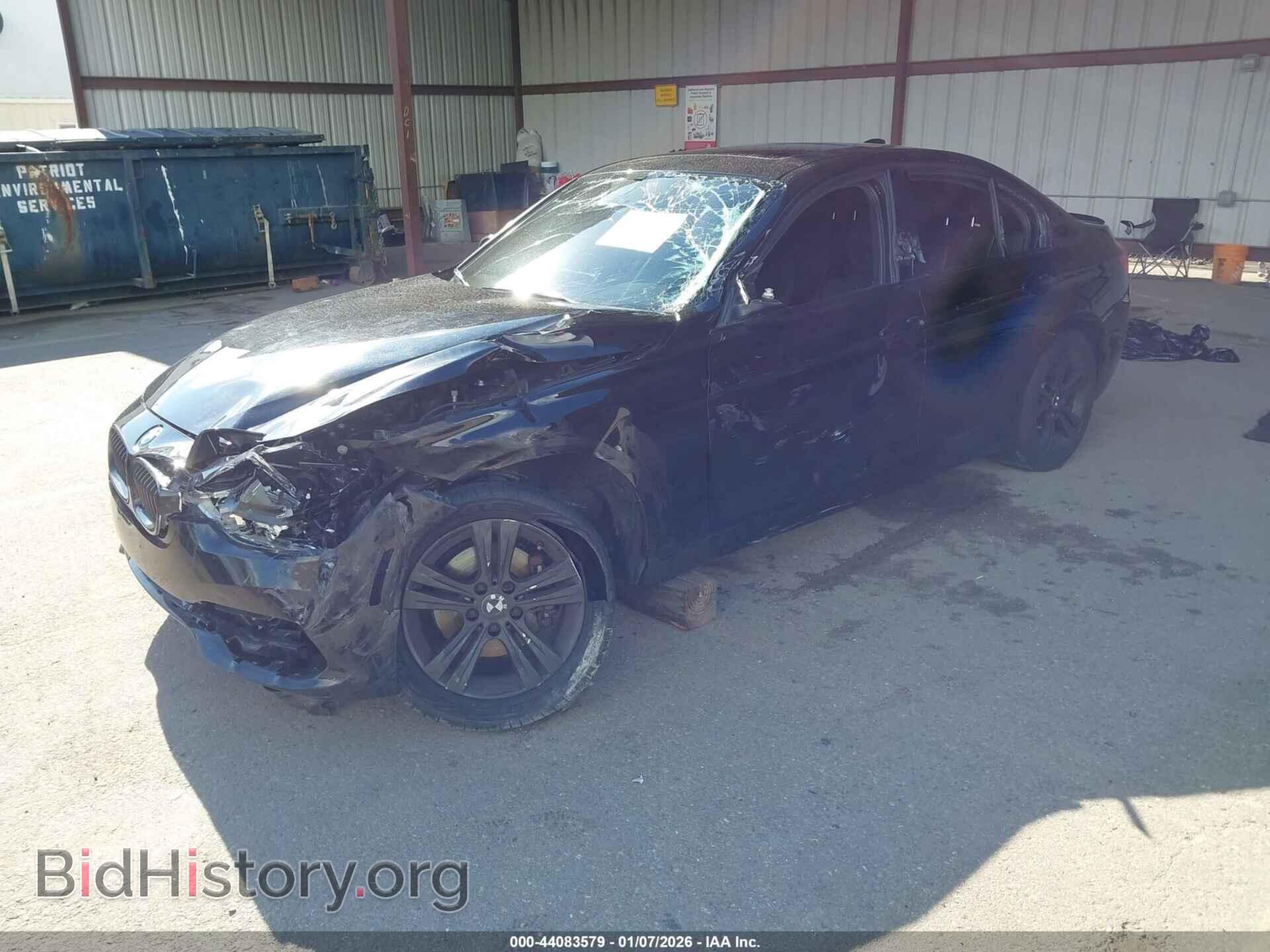 2018 BMW 330I - VIN: WBA8B9C58JEE82732 - Фото 2