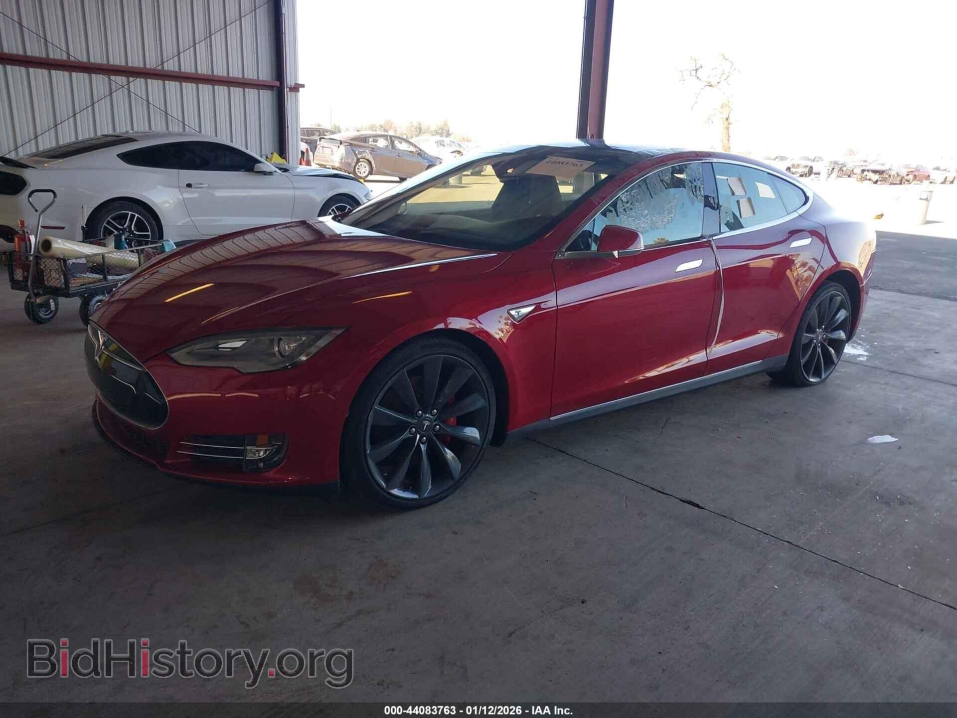 2015 TESLA MODEL S - VIN: 5YJSA1H45FF088508 - Фото 2