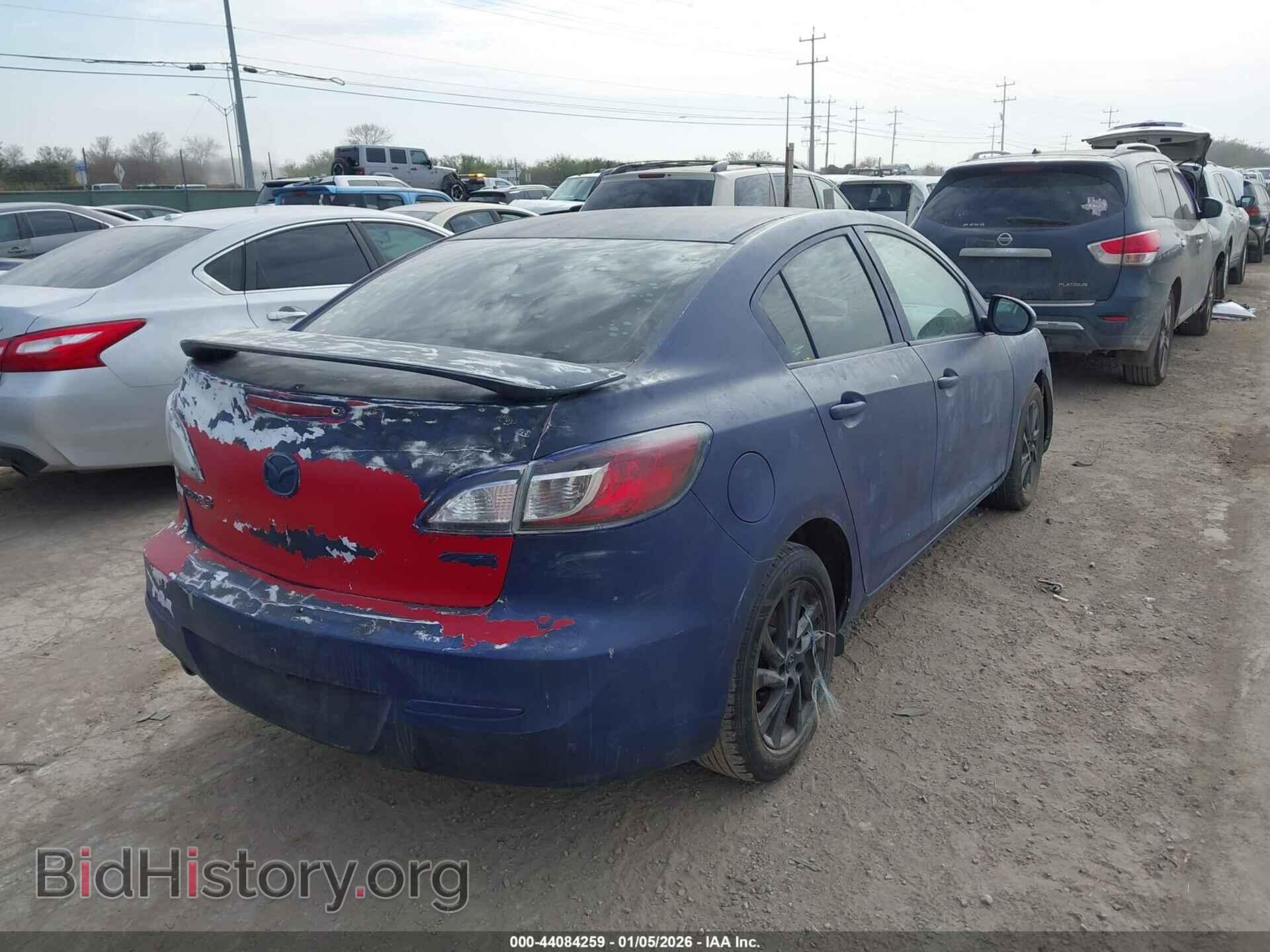 2013 MAZDA MAZDA3 - VIN: JM1BL1V71D1799136 - Фото 4