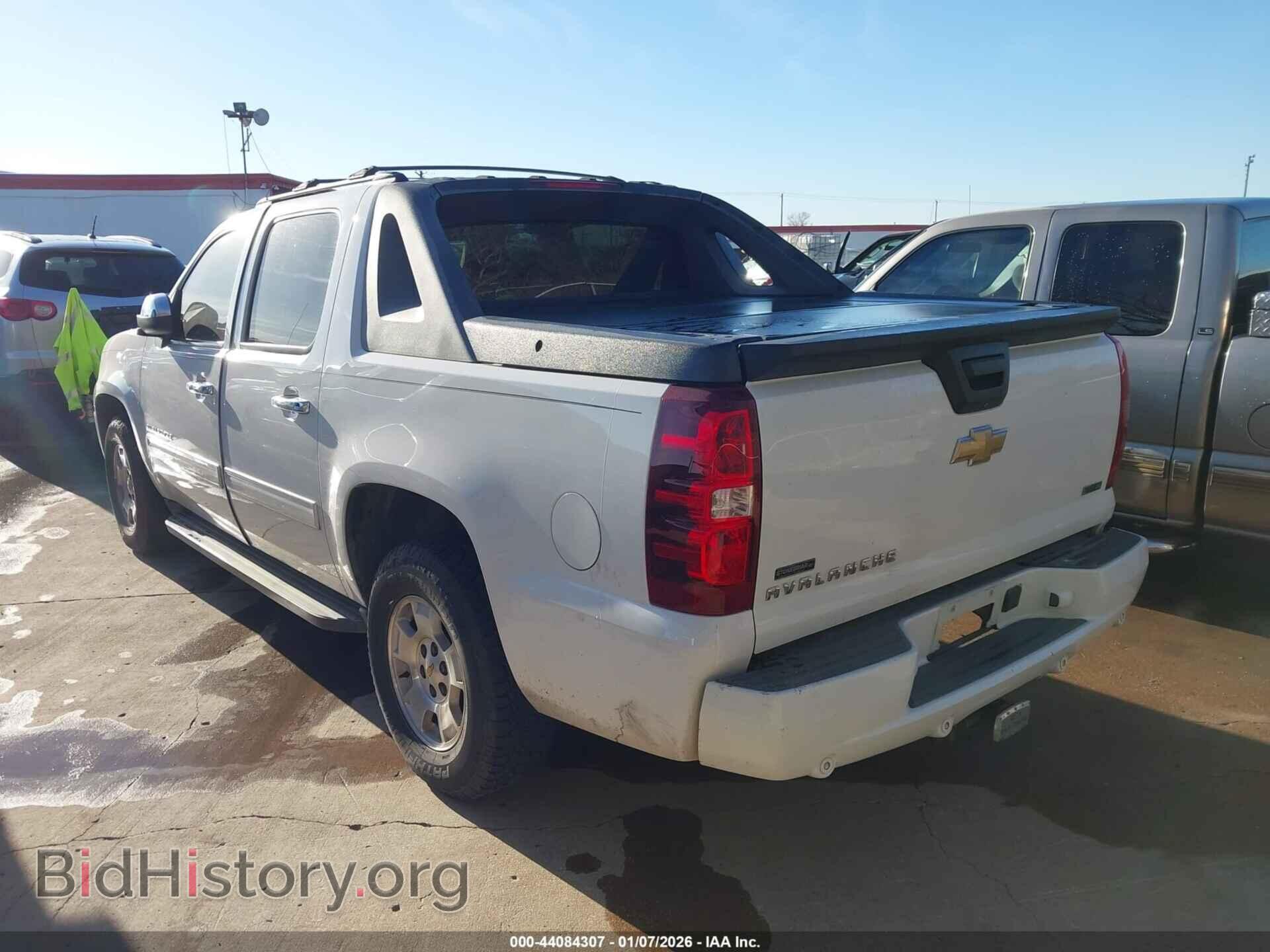 2011 CHEVROLET AVALANCHE 1500 - VIN: 3GNMCEE05BG334402 - Фото 3