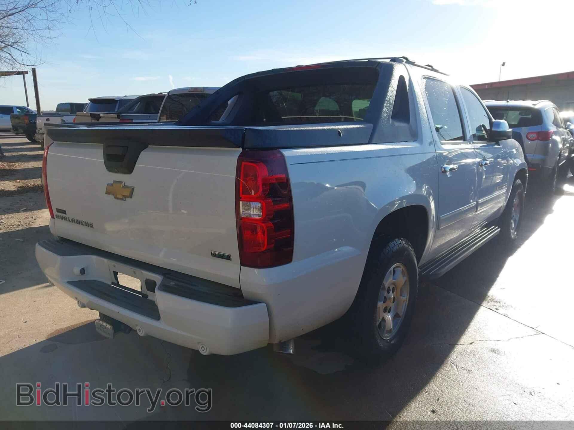 2011 CHEVROLET AVALANCHE 1500 - VIN: 3GNMCEE05BG334402 - Фото 4