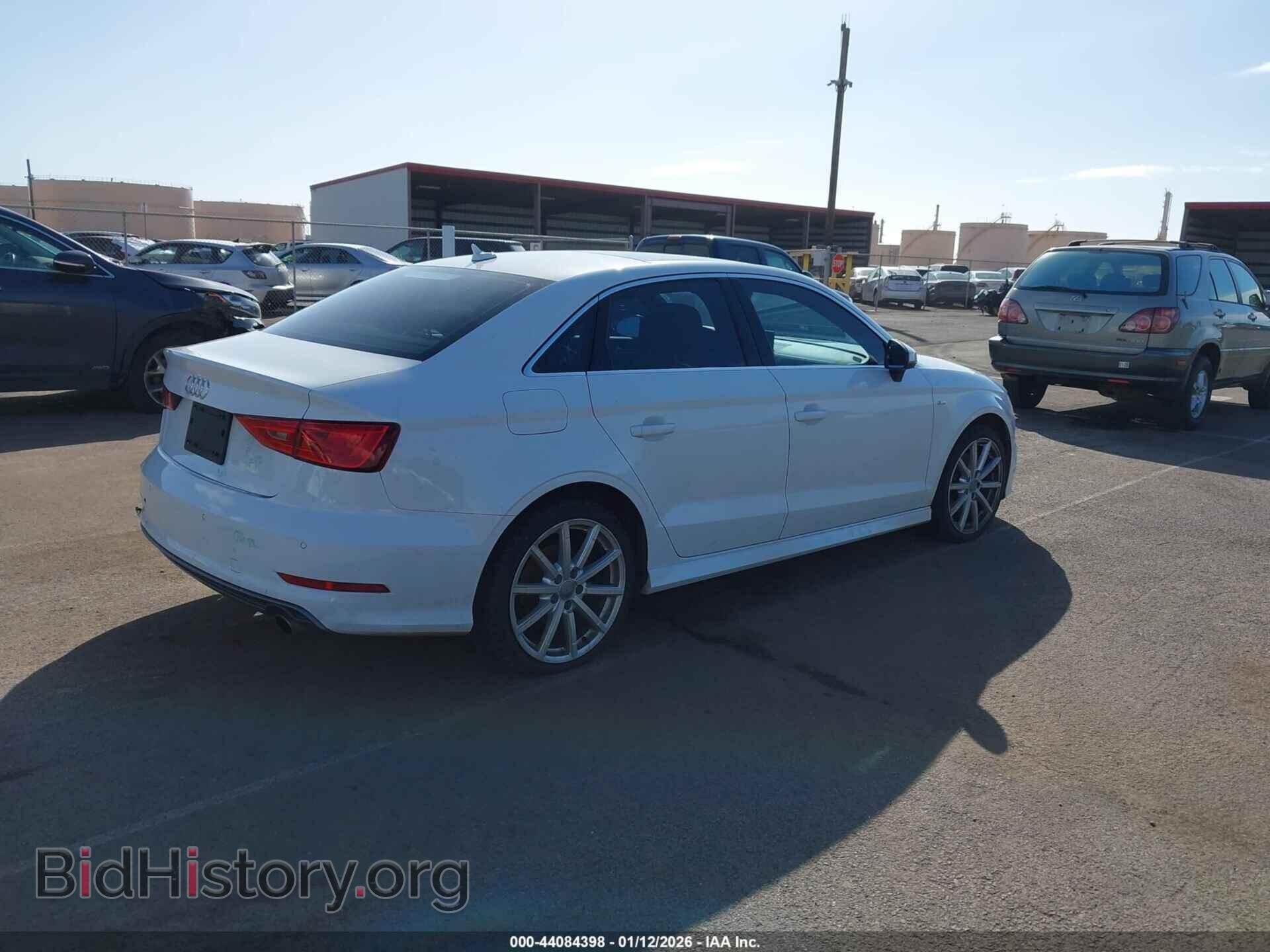 2016 AUDI A3 - VIN: WAUJ8GFF0G1063649 - Фото 4