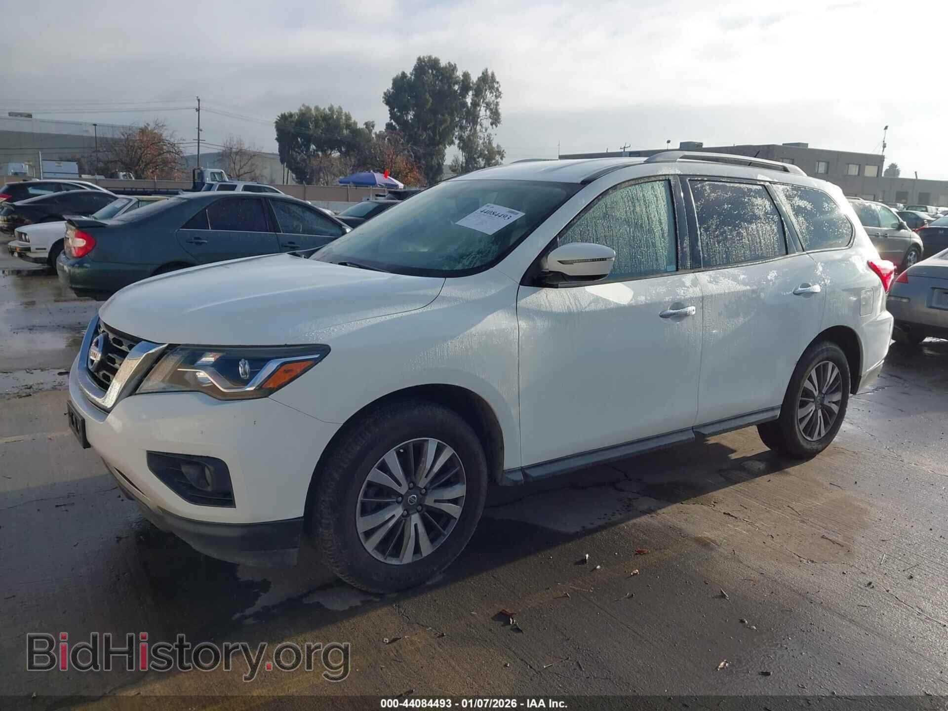 2017 NISSAN PATHFINDER - VIN: 5N1DR2MM1HC635122 - Фото 2
