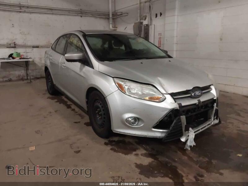 2012 Ford FOCUS SE (VIN 1FAHP3F24CL222252) — photo 1 of 12, IAAI, damage: front & rear
