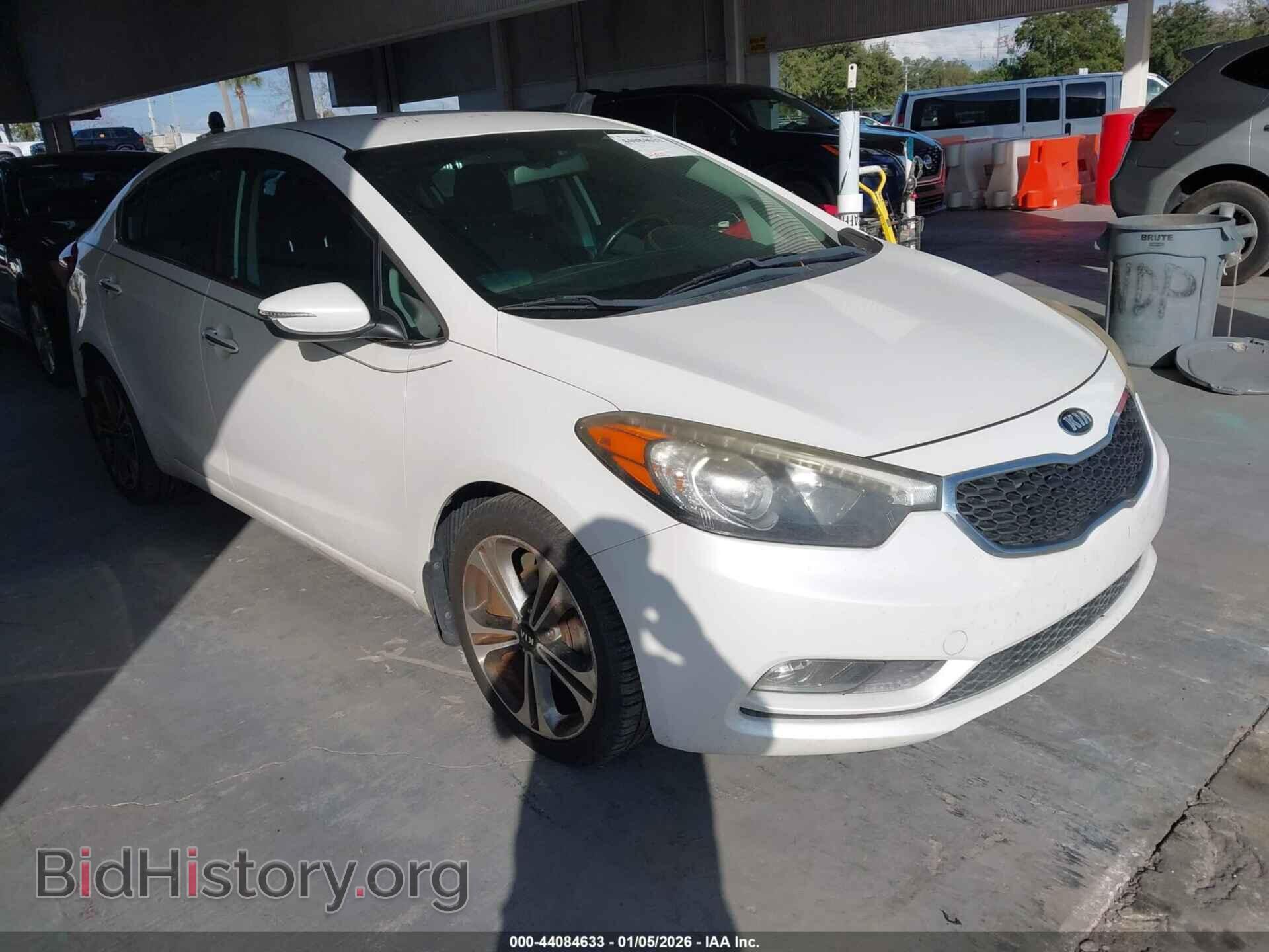 Фотография KNAFX4A85F5347608 - KIA FORTE 2015