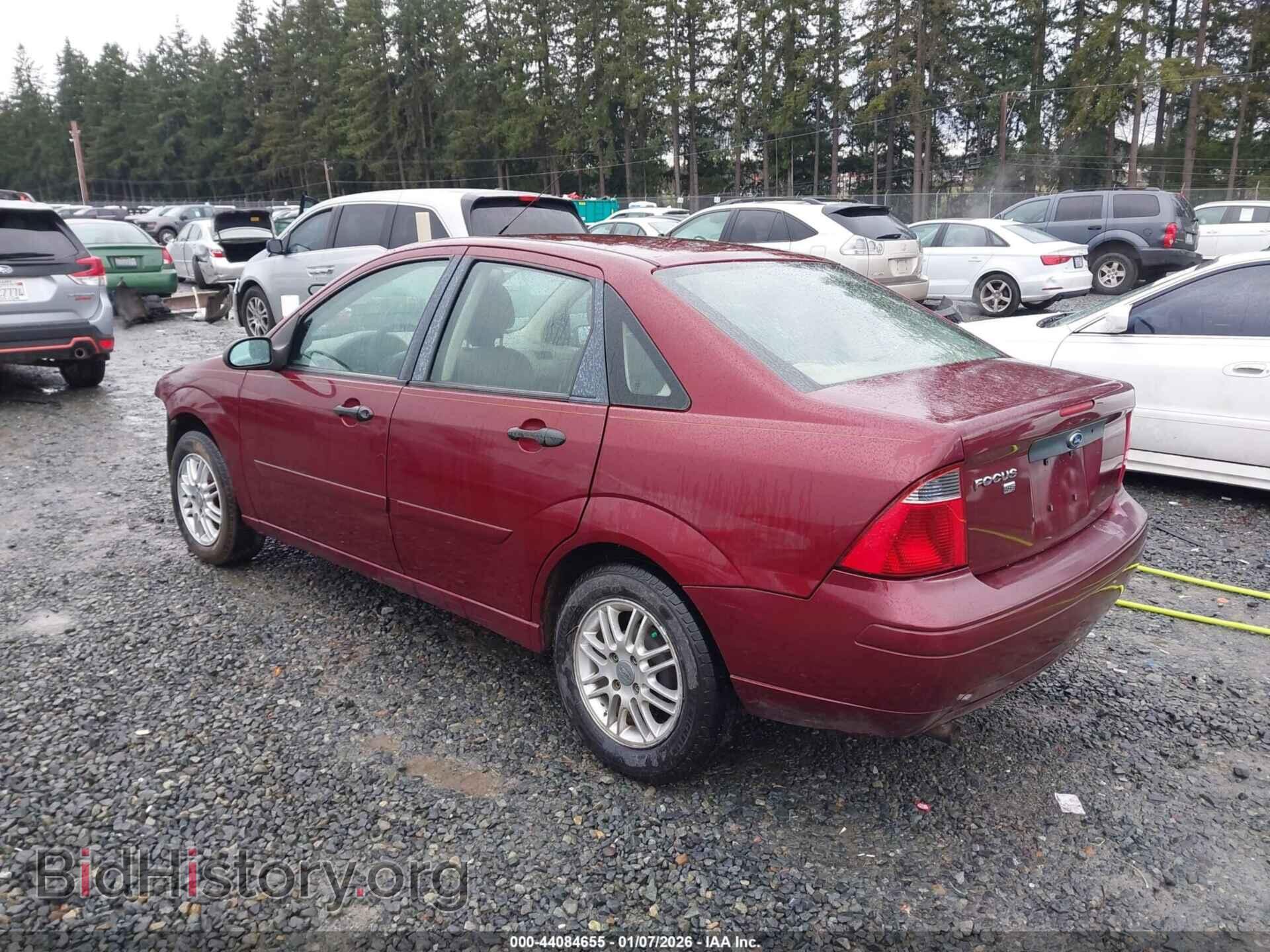 2007 FORD FOCUS - VIN: 1FAFP34NX7W322557 - Фото 3