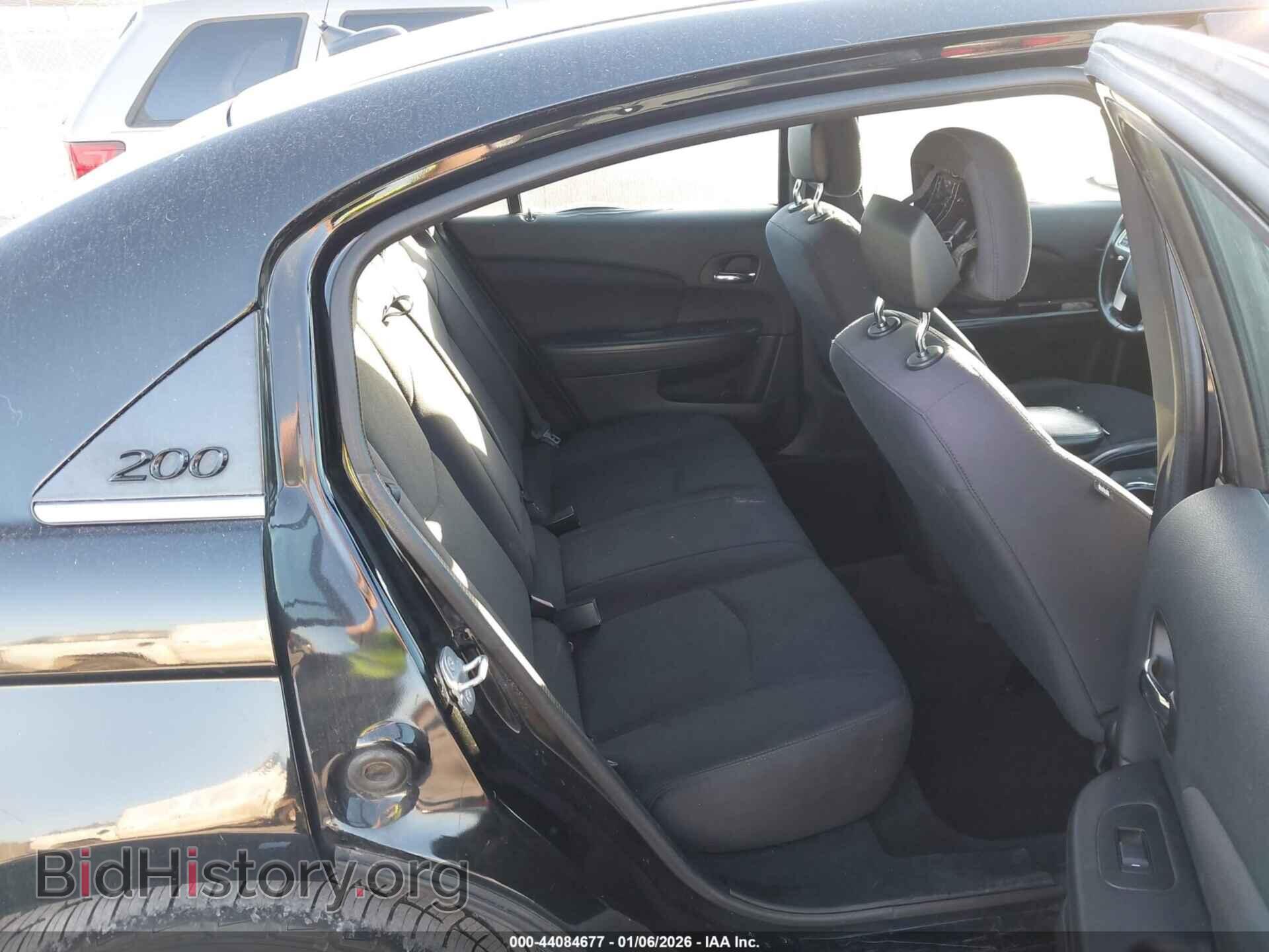 2014 CHRYSLER 200 - VIN: 1C3CCBBG3EN164254 - Фото 8