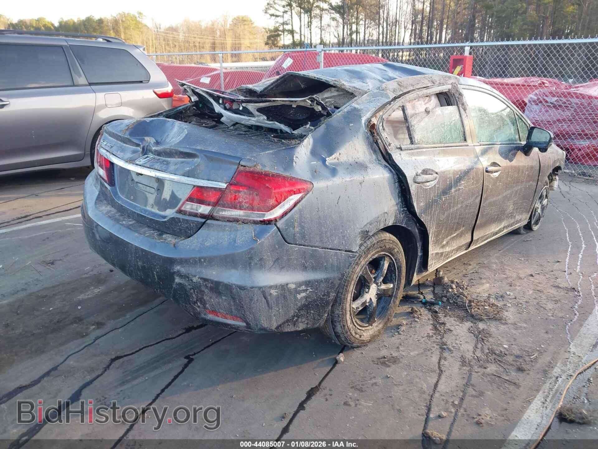 2015 HONDA CIVIC - VIN: 19XFB2F7XFE703304 - Фото 4