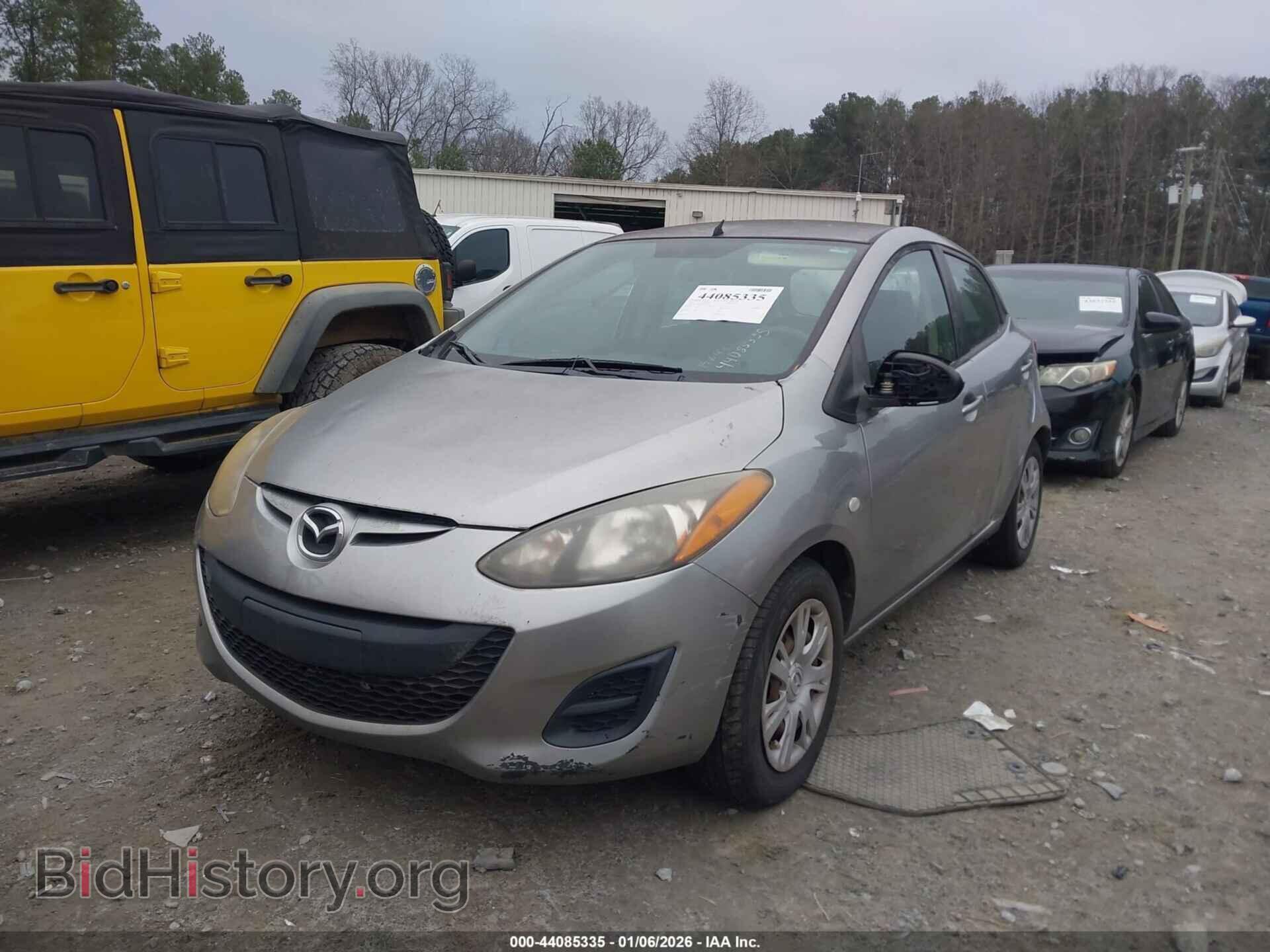 2011 MAZDA MAZDA2 - VIN: JM1DE1HY5B0119099 - Фото 2