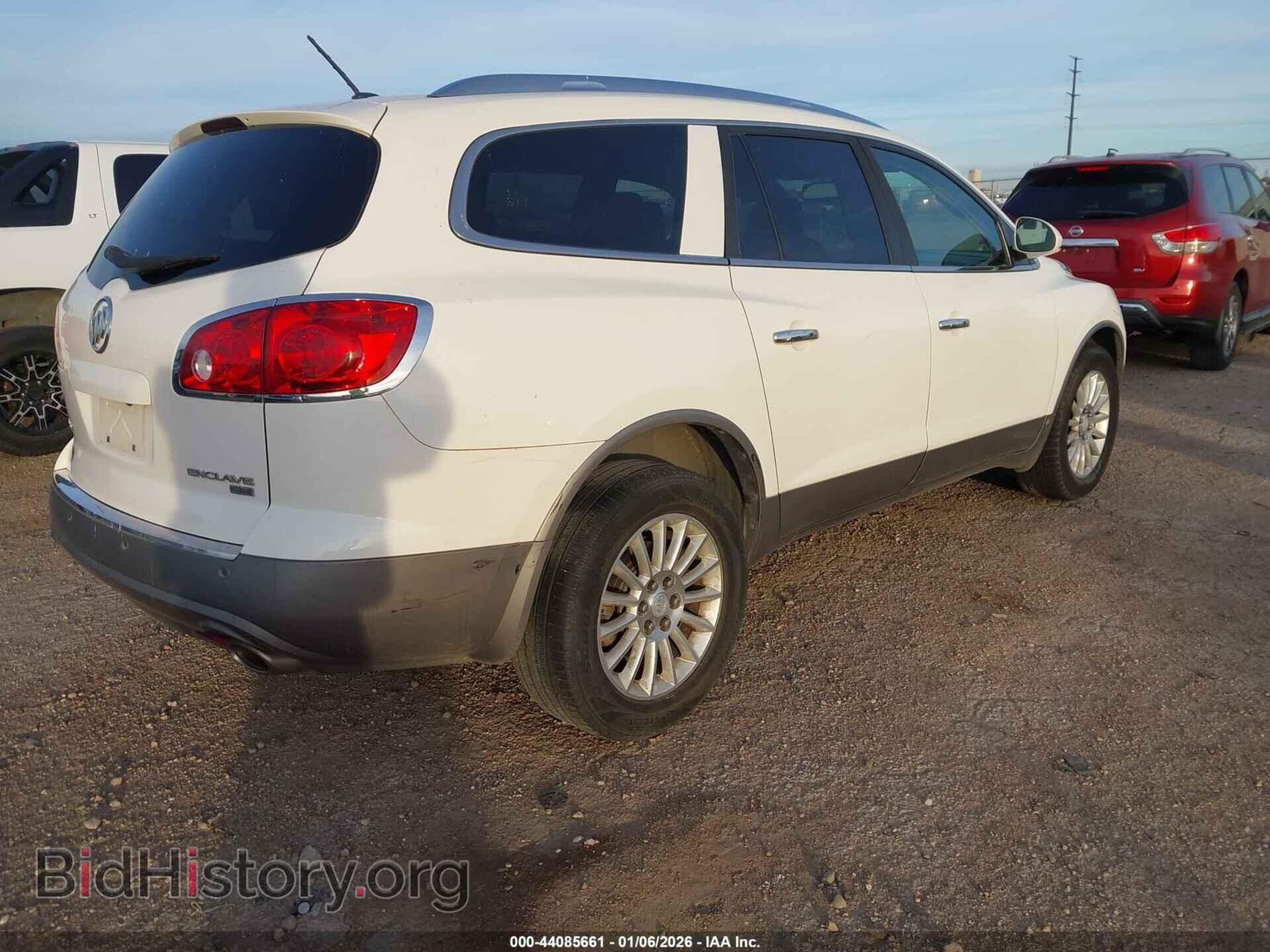 2010 BUICK ENCLAVE - VIN: 5GALRBED6AJ202557 - Фото 4