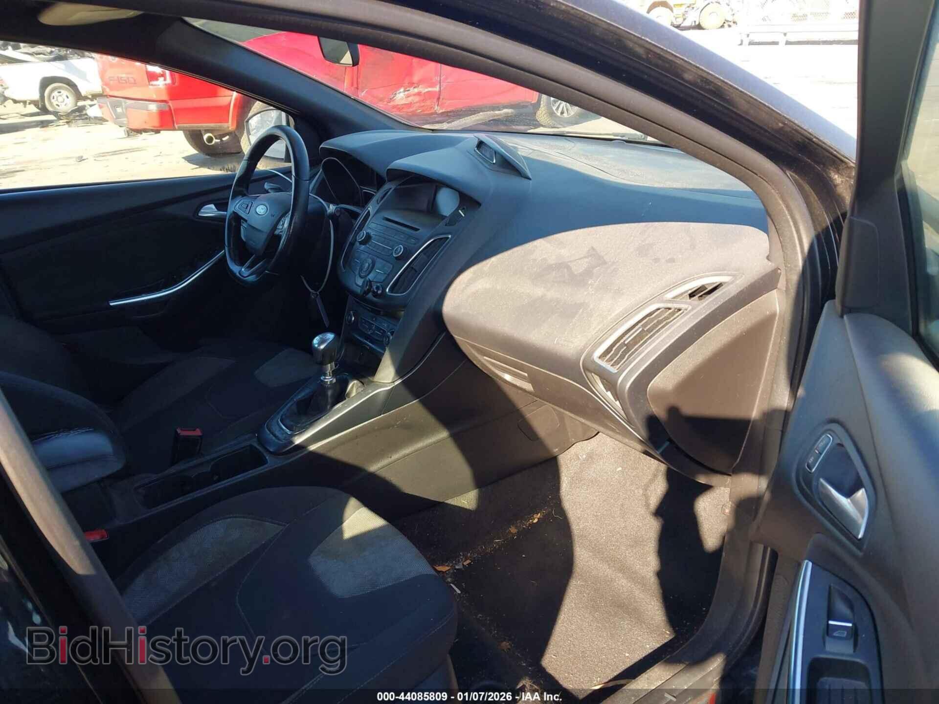 2017 FORD FOCUS - VIN: 1FADP3L95HL333271 - Photo 5