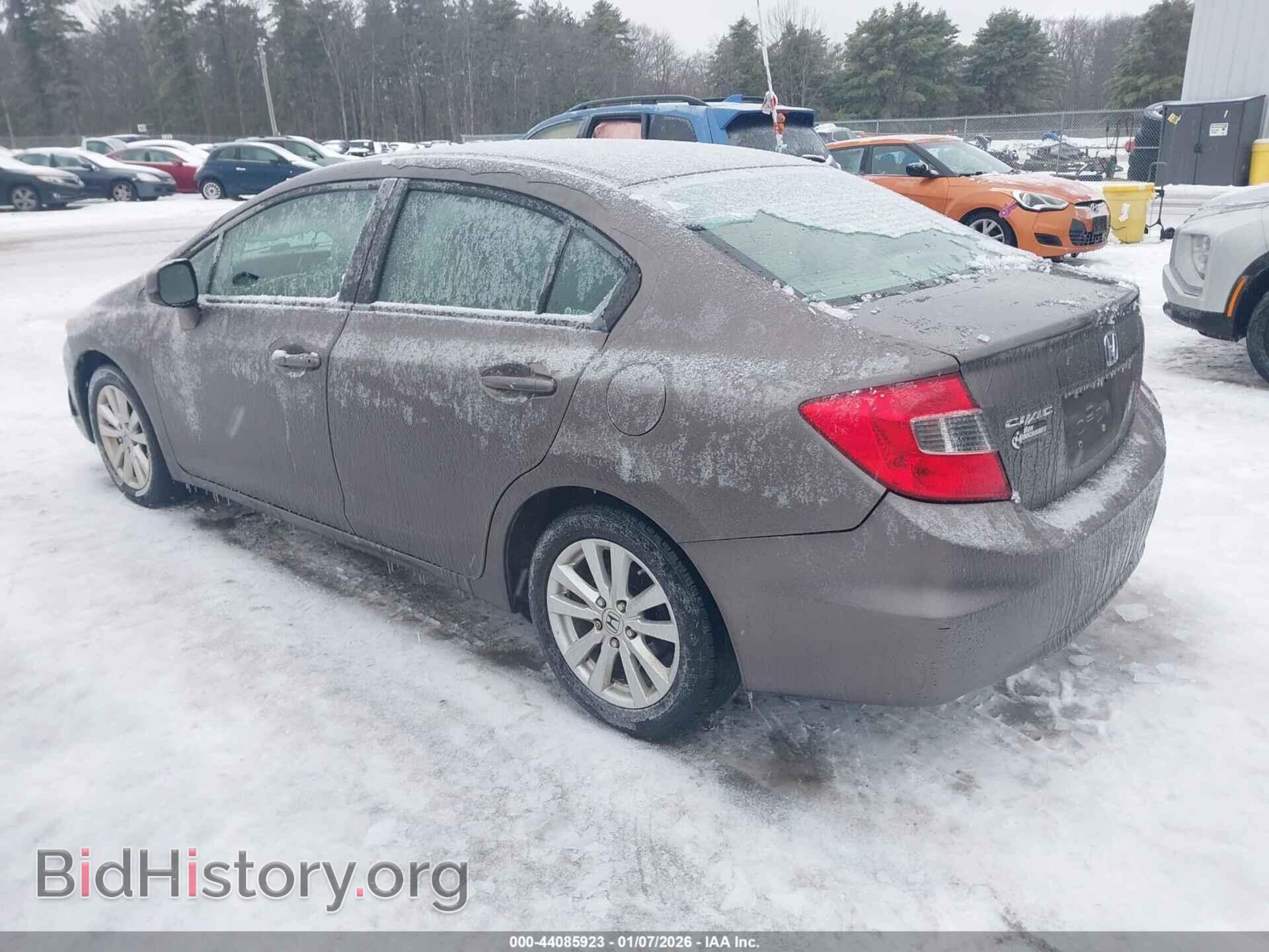 2012 HONDA CIVIC - VIN: 2HGFB2F84CH610661 - Фото 3
