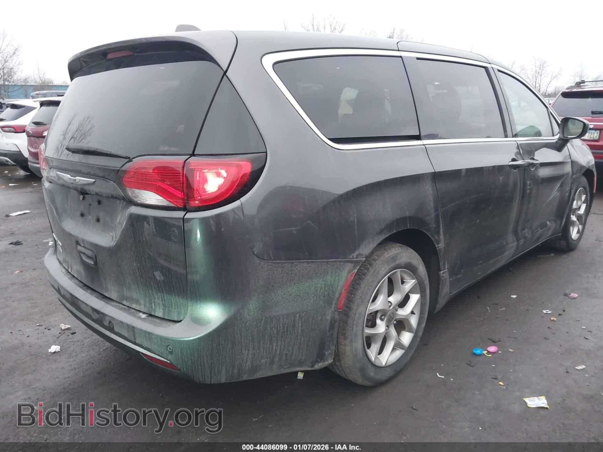 2019 CHRYSLER PACIFICA - VIN: 2C4RC1FGXKR528419 - Photo 4