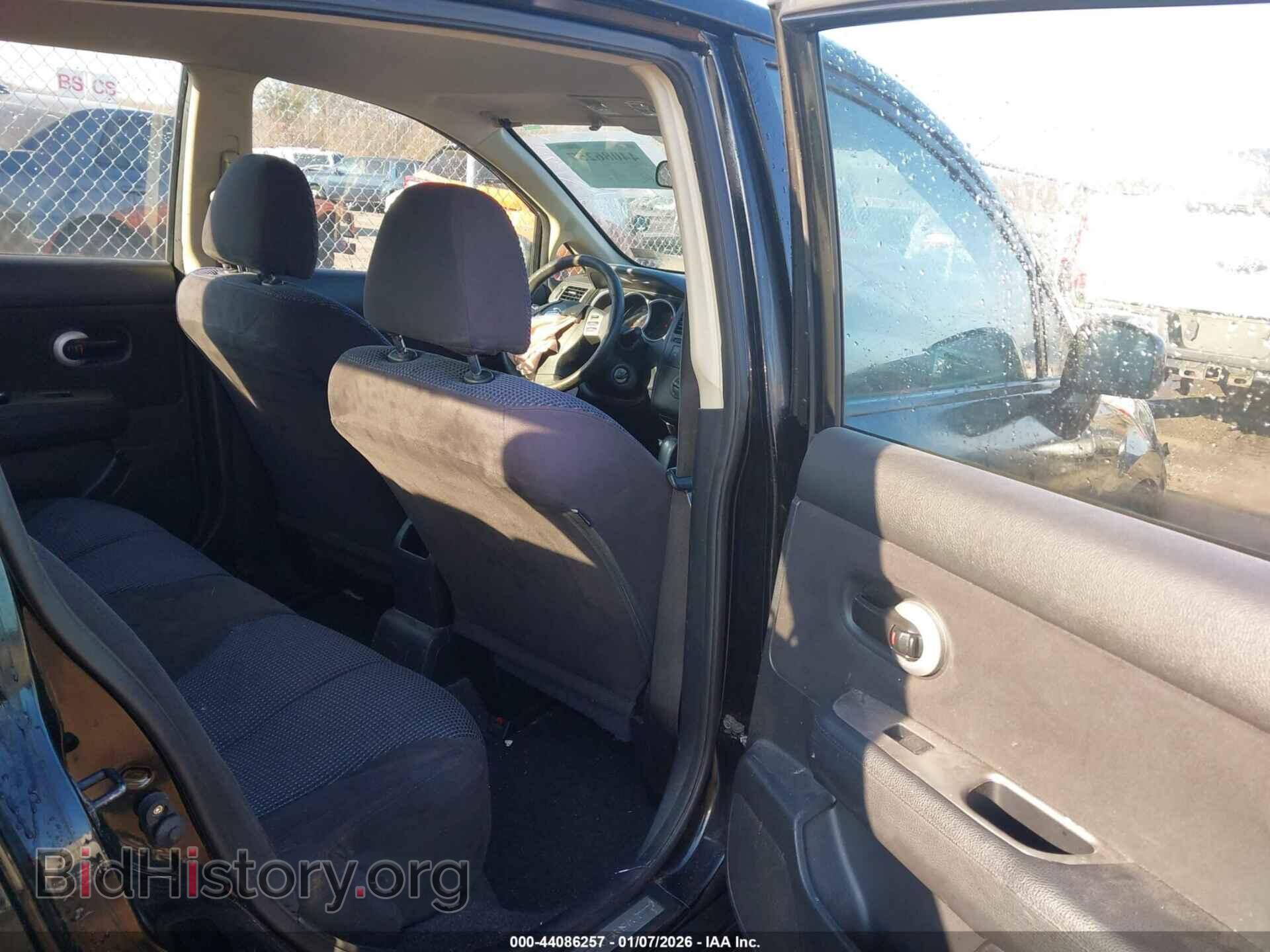 2011 NISSAN VERSA - VIN: 3N1BC1CP5BL496906 - Фото 8