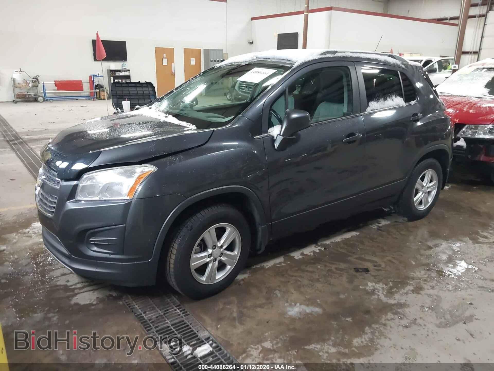 2016 CHEVROLET TRAX - VIN: 3GNCJPSB3GL267848 - Фото 2