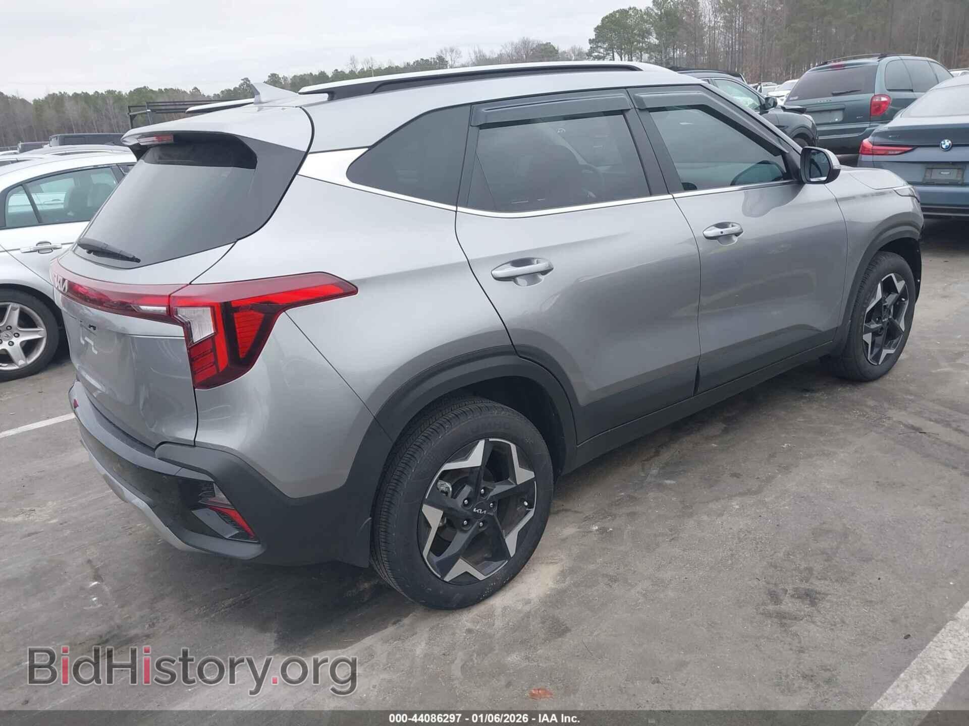 2025 KIA SELTOS - VIN: KNDER2AAXS7801284 - Фото 4