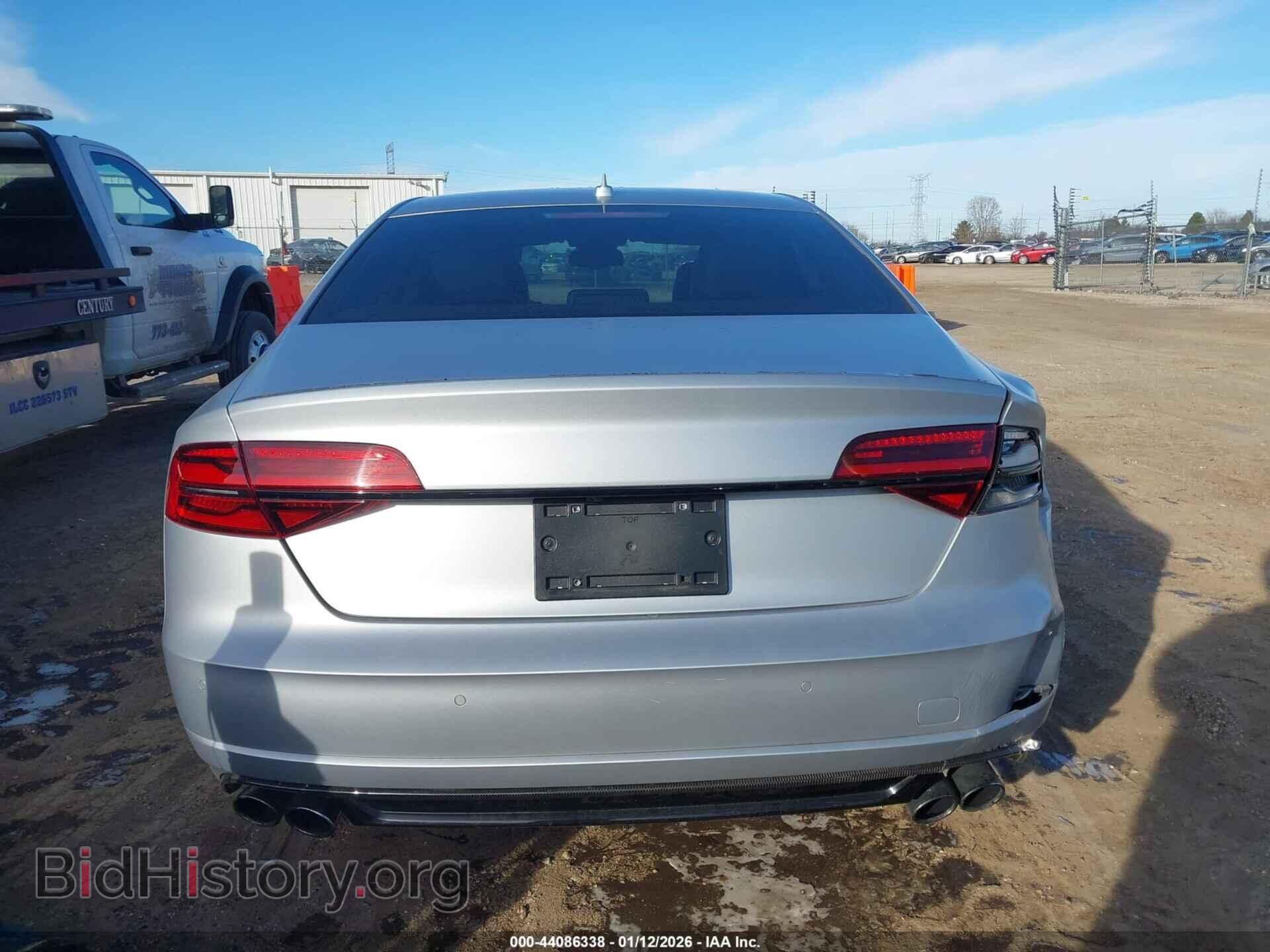 2017 AUDI S8 - VIN: WUAJ5AFD9HN901228 - Фото 16