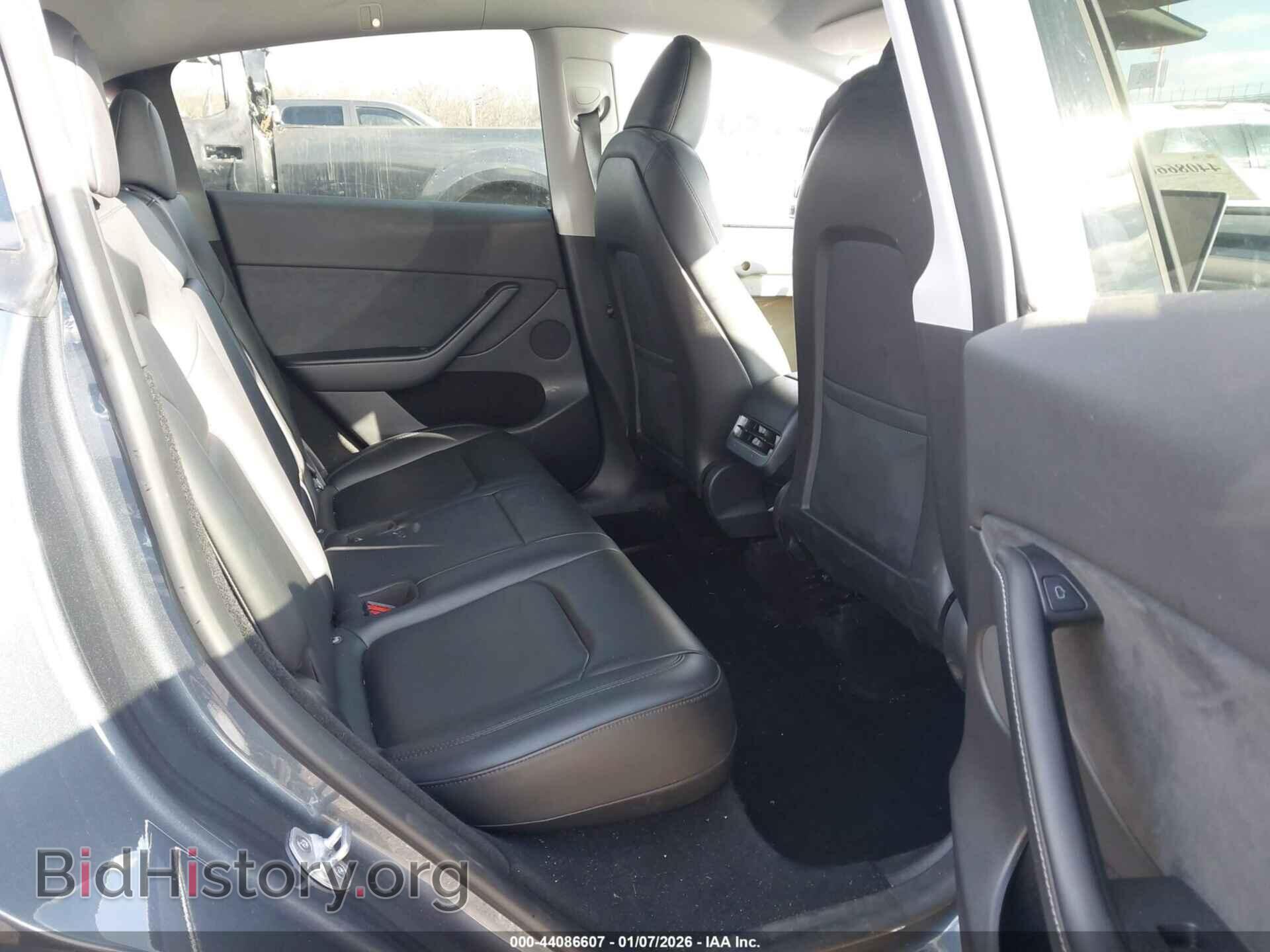 2023 TESLA MODEL Y - VIN: 7SAYGDEE2PA103779 - Photo 8