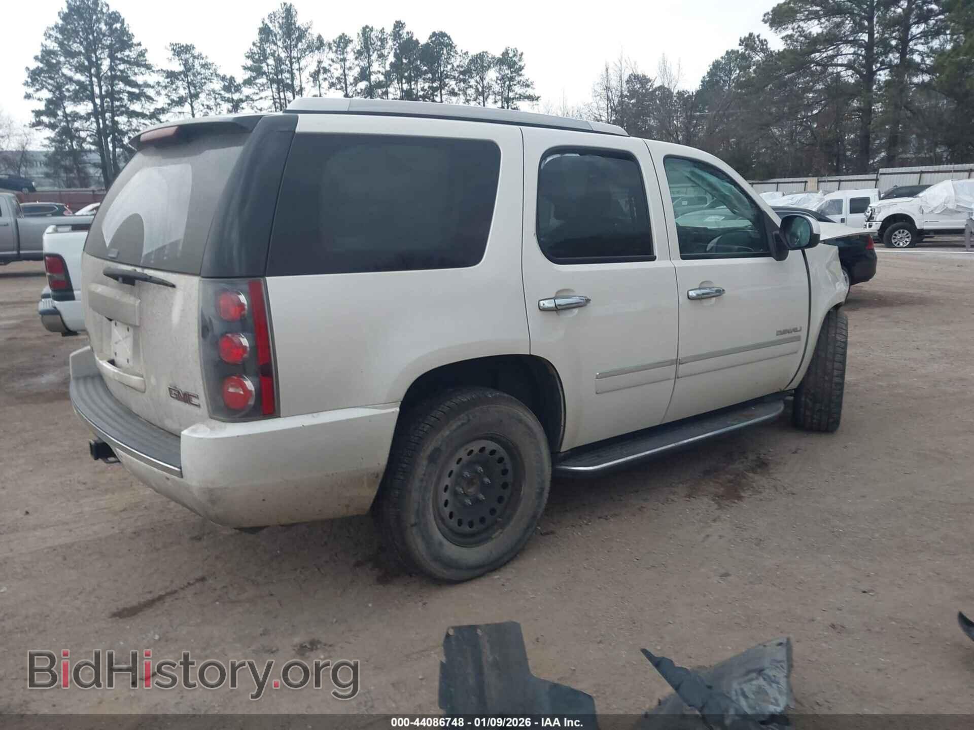 2010 GMC YUKON - VIN: 1GKUKEEF5AR253368 - Фото 4