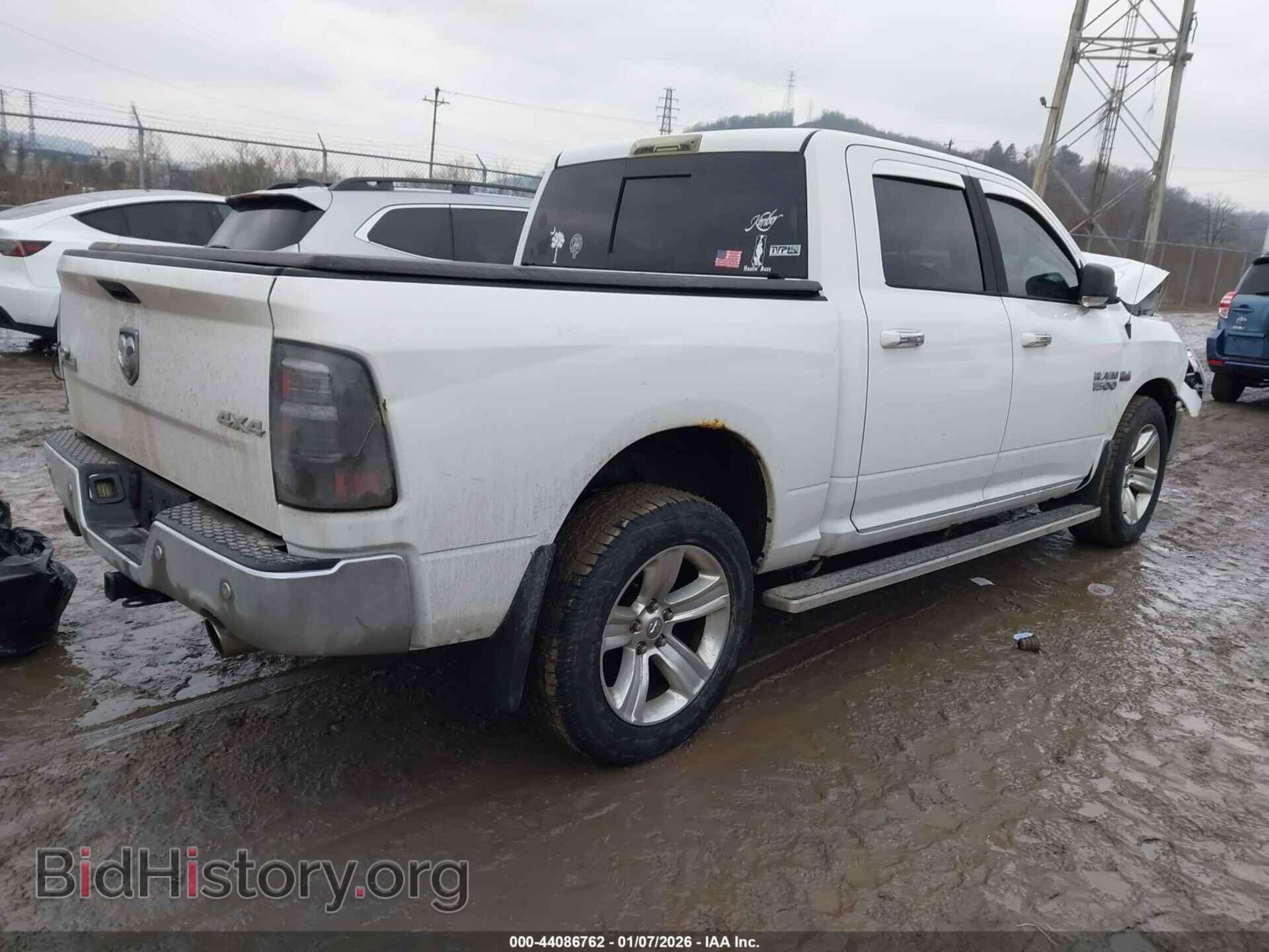 2016 RAM 1500 - VIN: 3C6RR7LT6GG326488 - Фото 4
