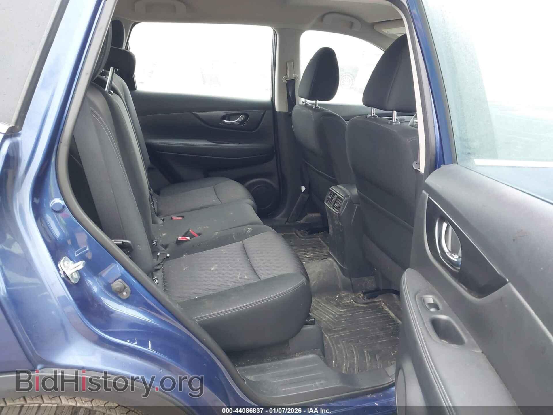 2017 NISSAN ROGUE - VIN: KNMAT2MV2HP610823 - Фото 8