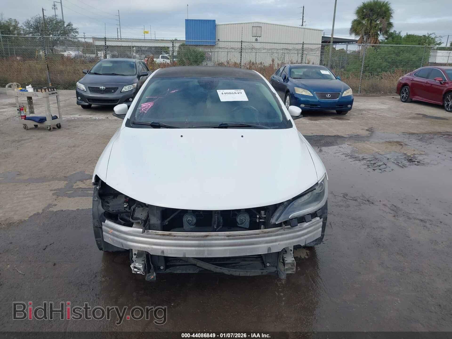 2015 CHRYSLER 200 - VIN: 1C3CCCCB8FN602406 - Фото 6