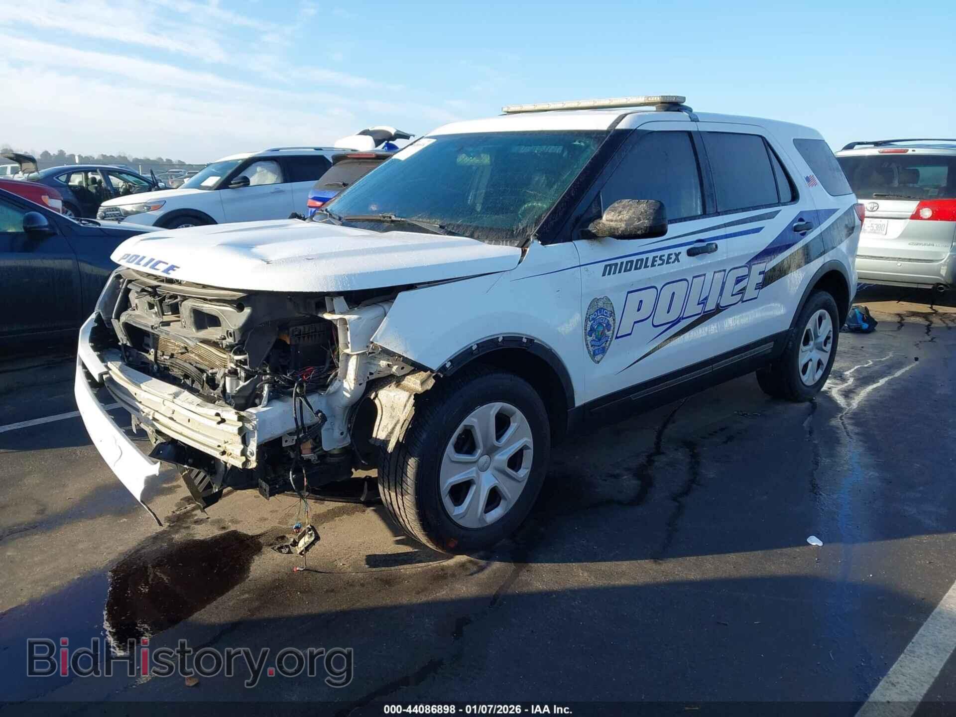 2018 FORD POLICE INTERCEPTOR UTILITY - VIN: 1FM5K8AR6JGB00233 - Фото 2